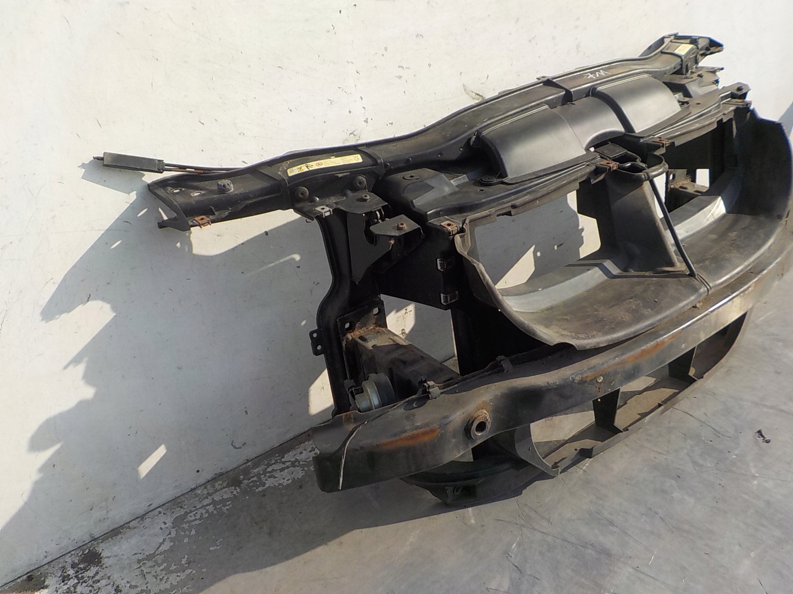 711 BMW 3 E92 COUPE support panel for radiators sider pillar iron