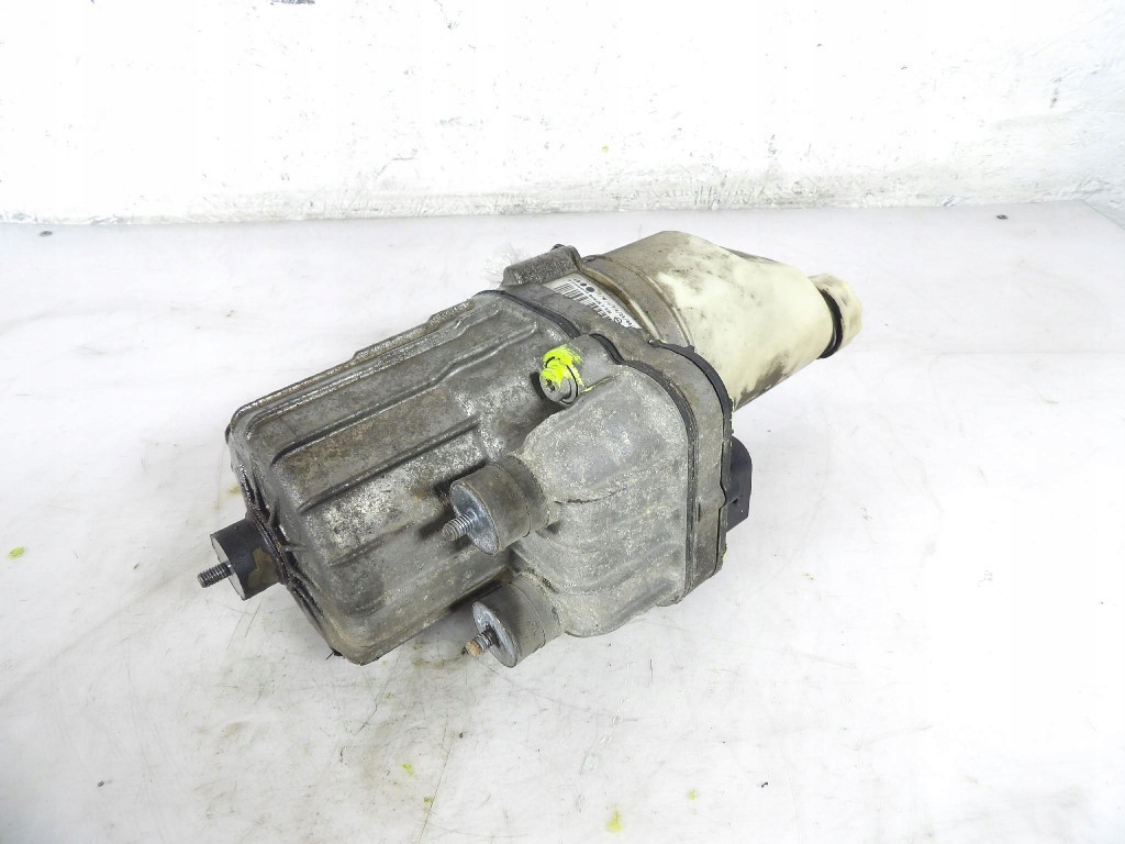 OPEL ASTRA H Servopumpe des Lenkrads 13192897