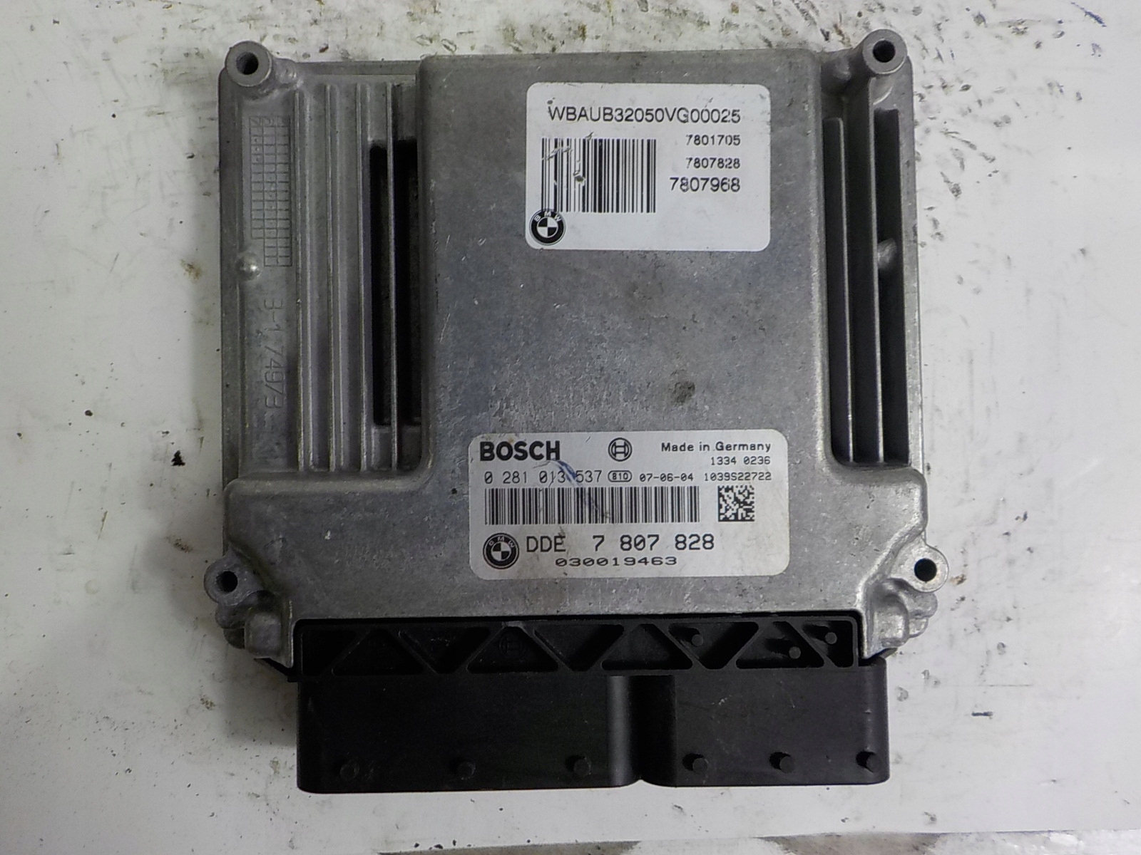 BMW Computer Bedienteil 0281013537 7807828