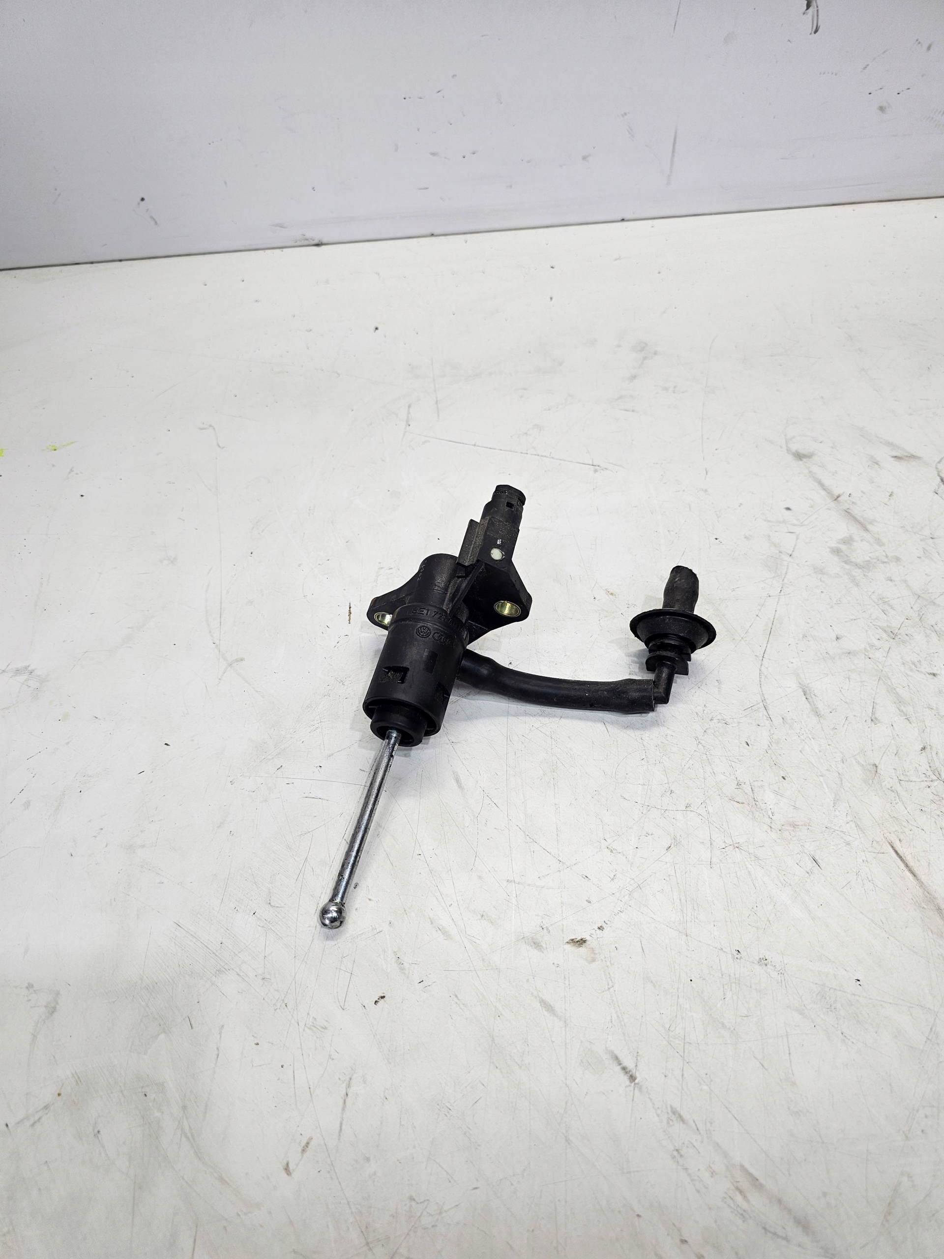pumpa spojky AUDI A4 B6 B7 8E1721401AJ