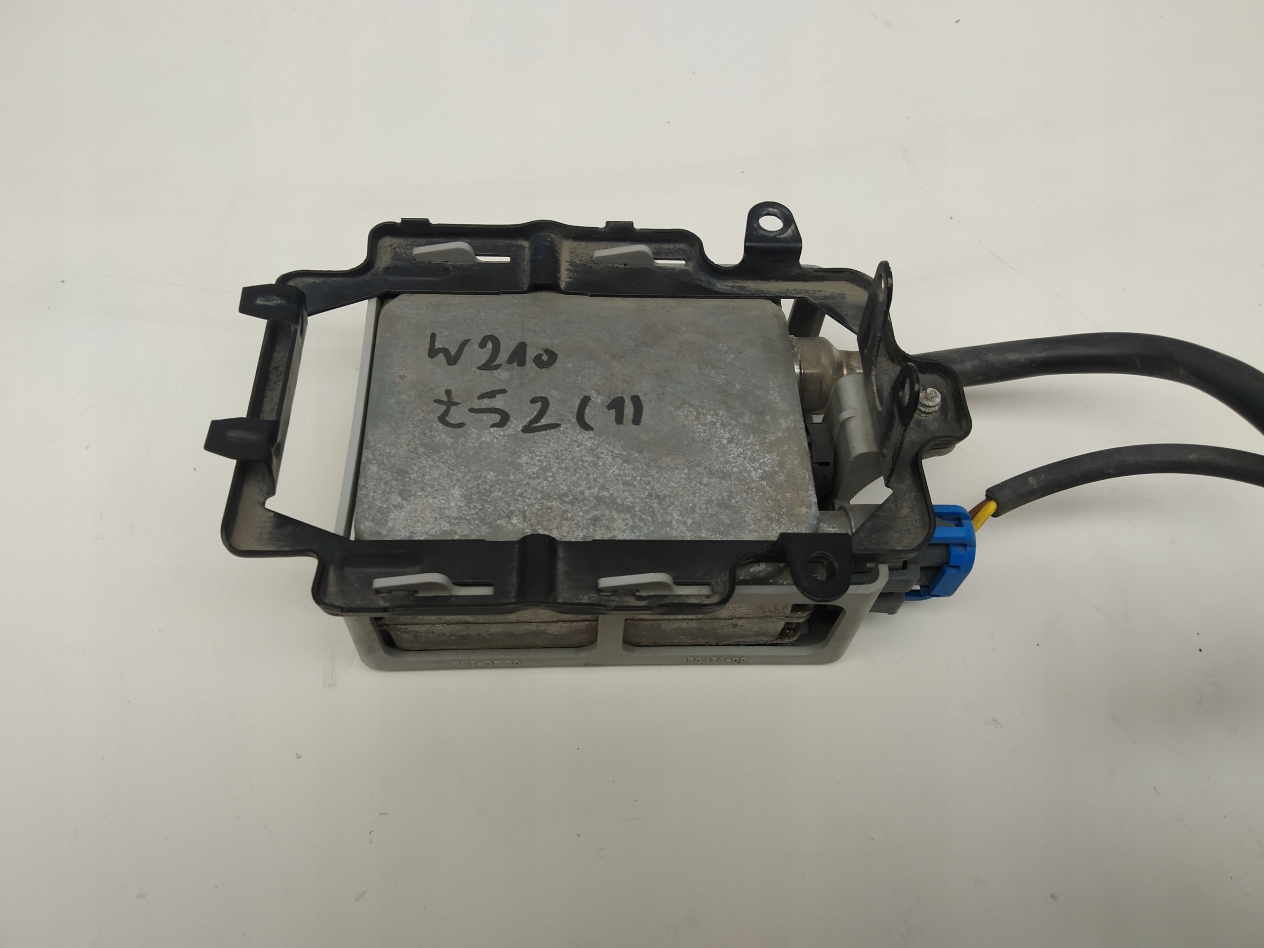 W210 Mercedes bmw control unit D2R 5DV00776017 bmw e53 e39 e38 a3 8l fabia