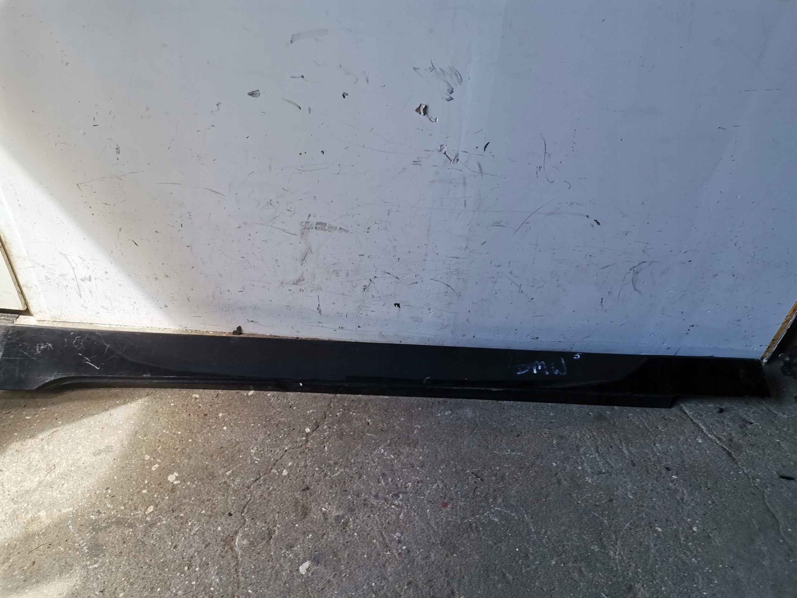 moulding threshold left BMW E60 E61 5177-7033759