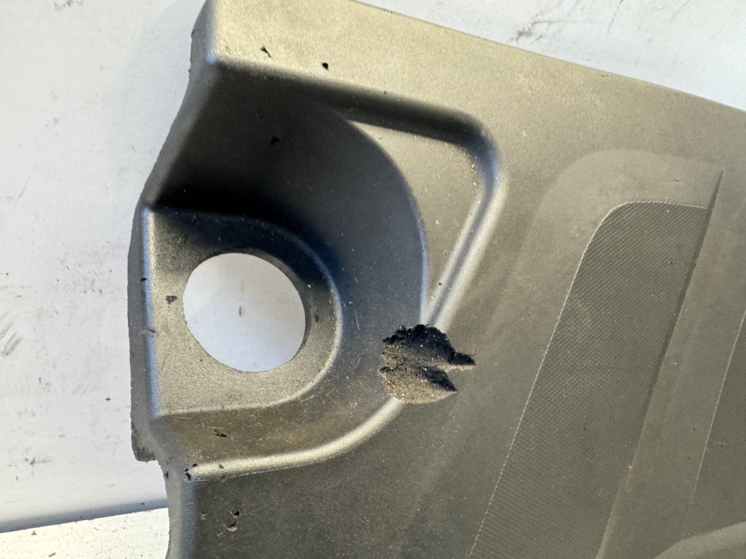 OPEL ASTRA K LIFT horn kryt motoru 1.5 CRDI 55513631 LXD