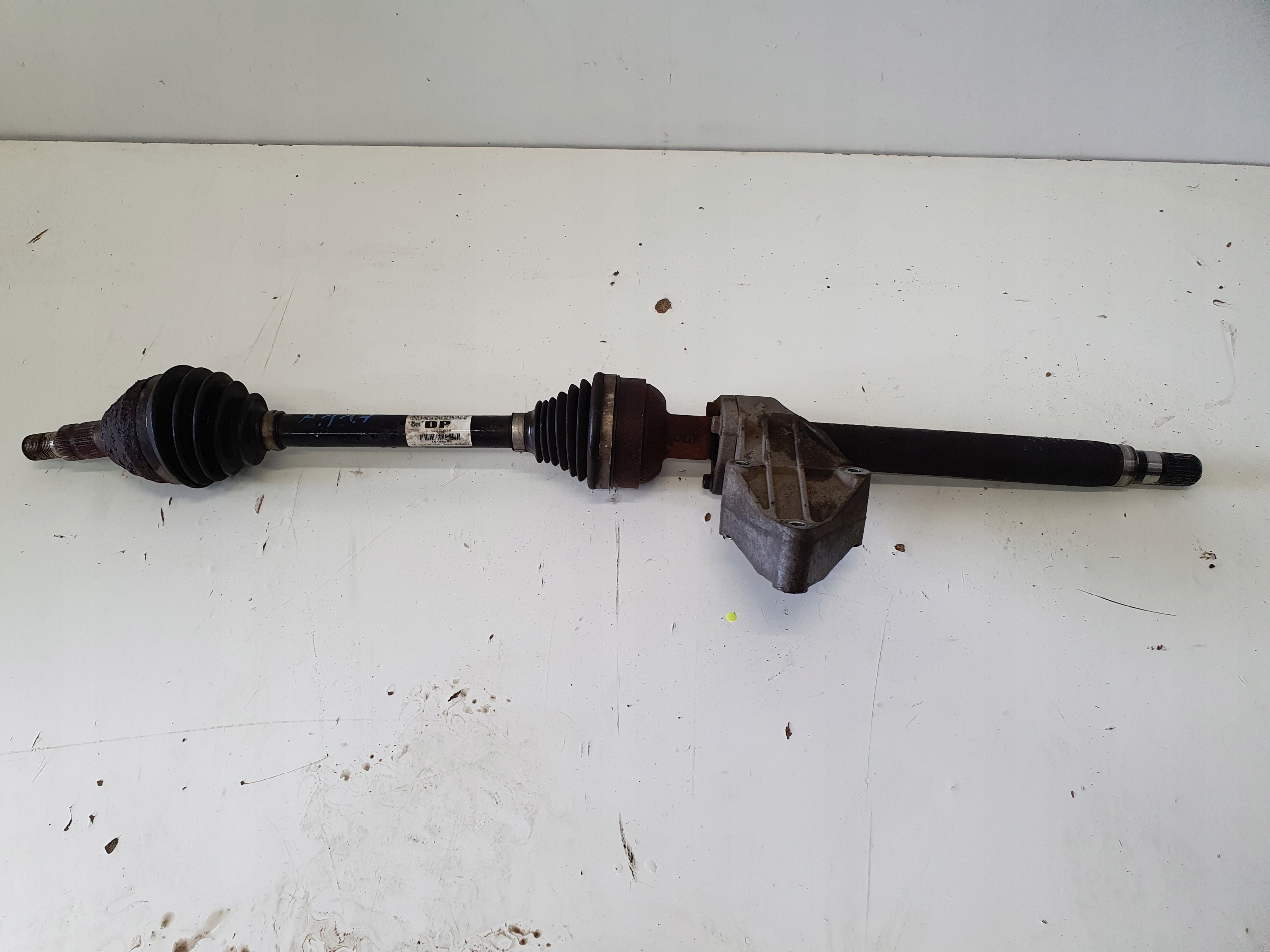 OPEL ASTRA J semi-axis right 13250839 DP 1.6T
