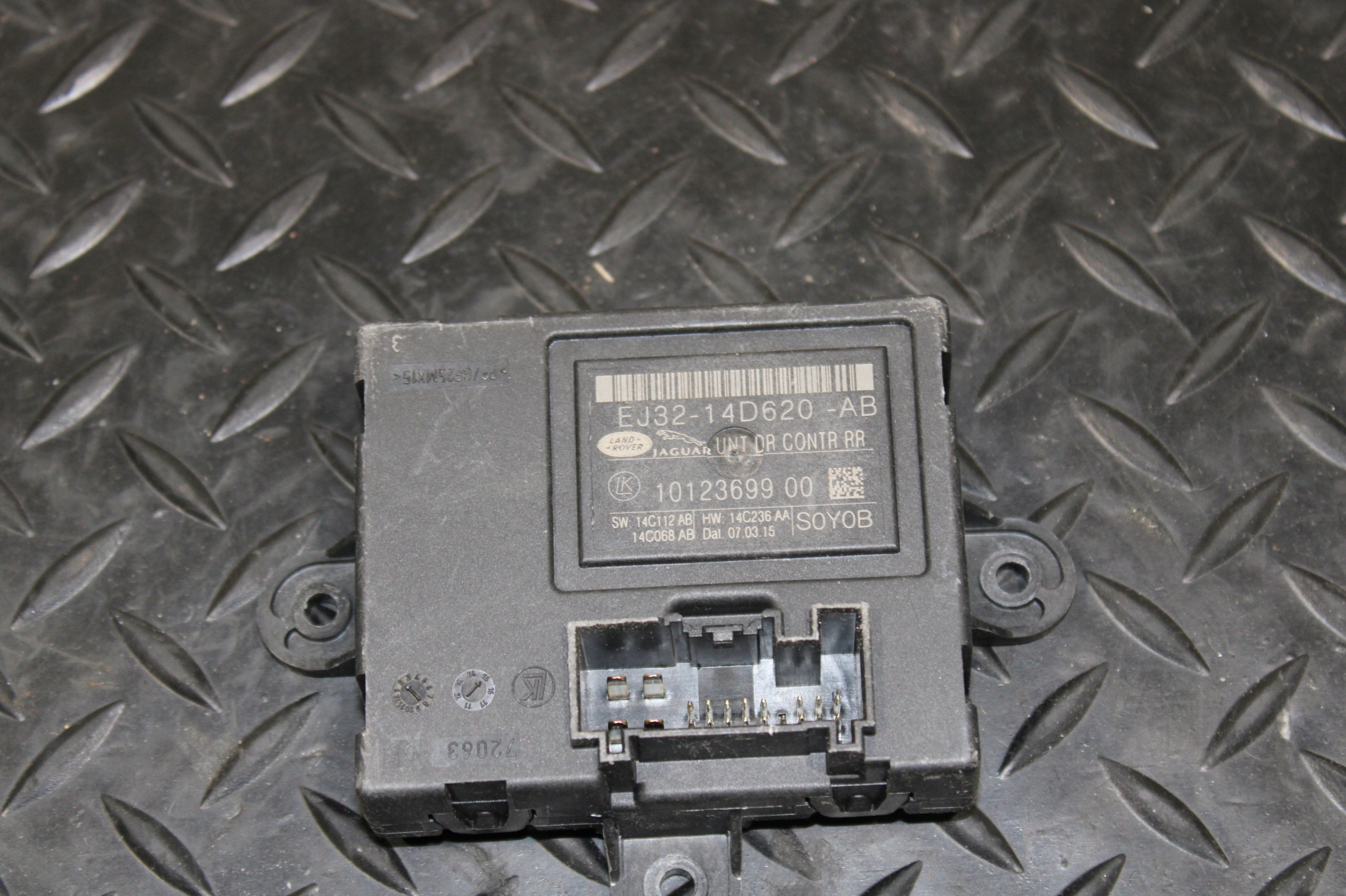 module control unit door left rear part LAND ROVER EVOQUE L538 EJ32-14D620-AB