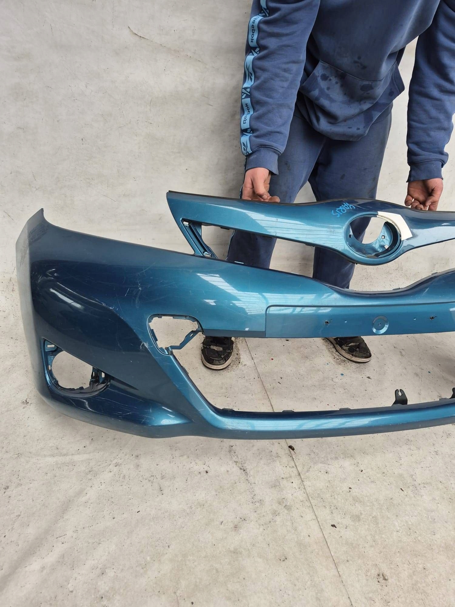 TOYOTA YARIS III 3 11-14 bumper front front
