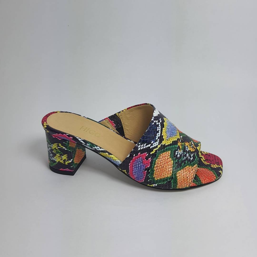 Nazouváky Higo 2177 vícebarevné velikost 40