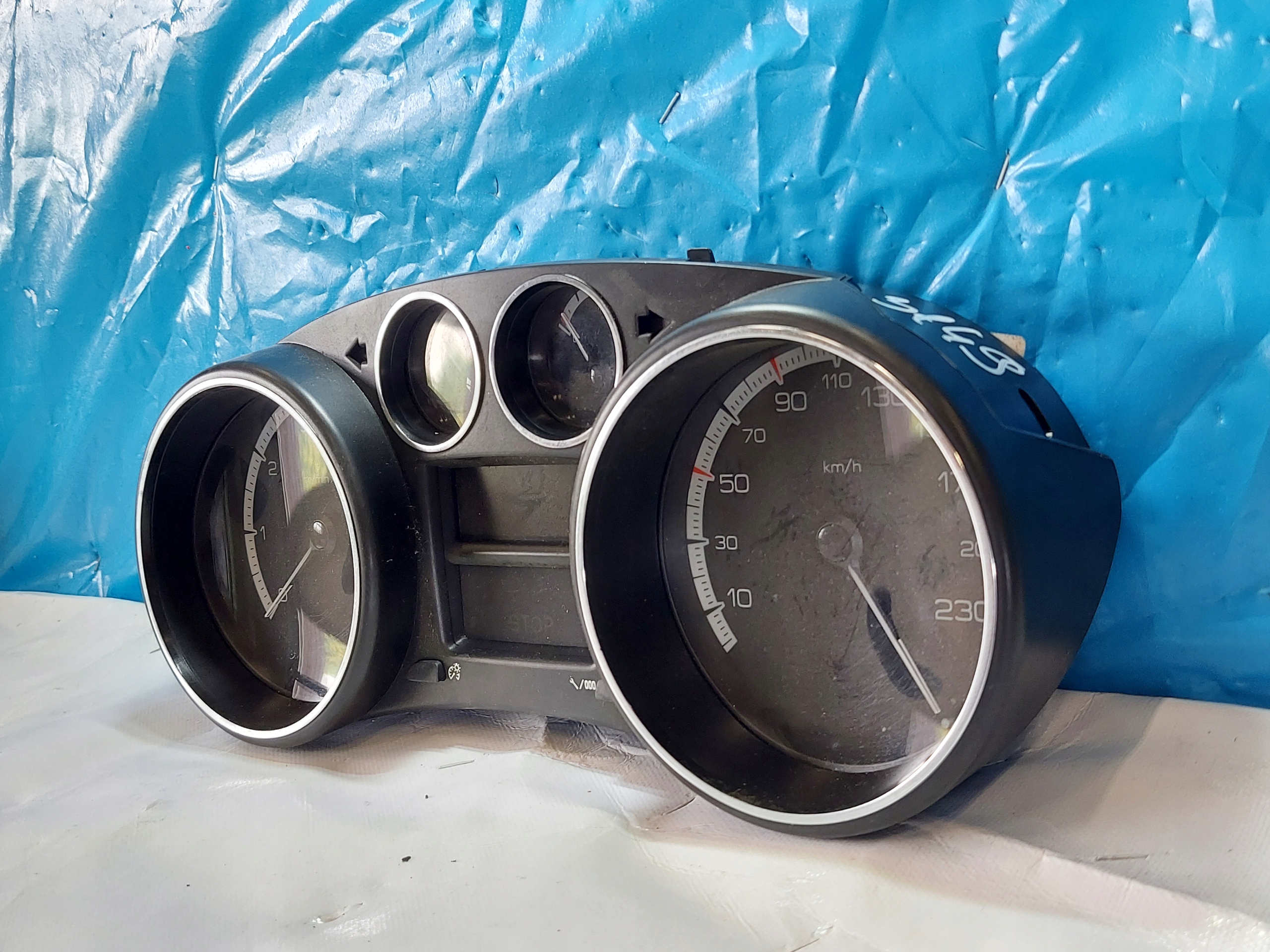 dials clock PEUGEOT 308 1.6 B 2010r 554001550316