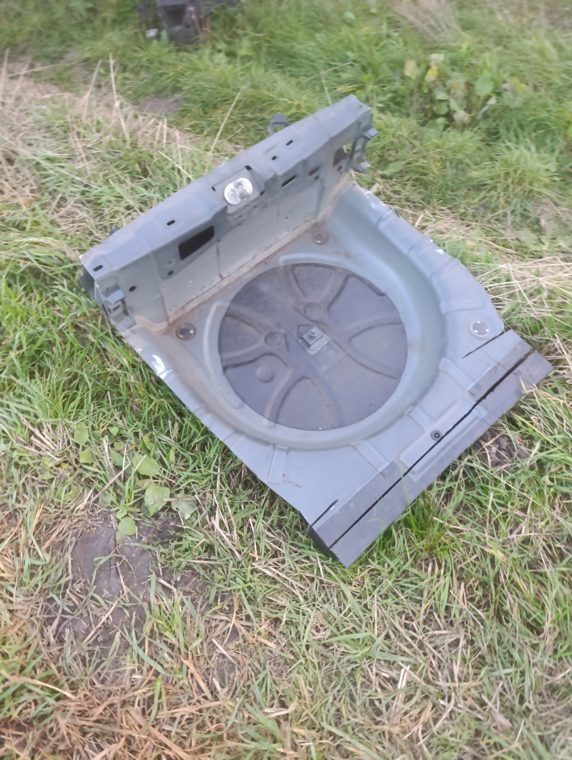 sump rear panel rear opel astra j HB Z177