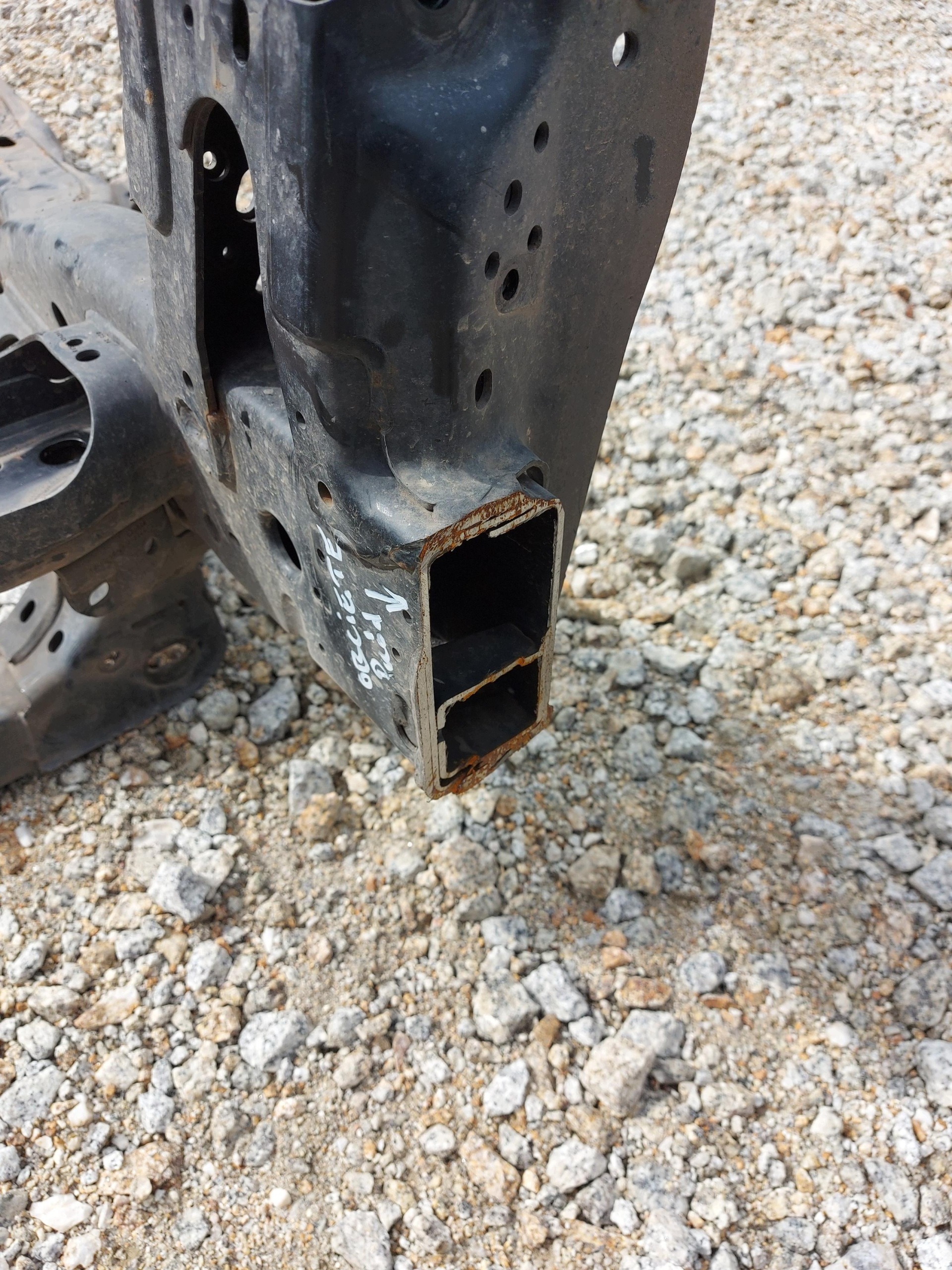 Ford Ranger VI 6 2024r. RAMA front front without PODLUZNIC