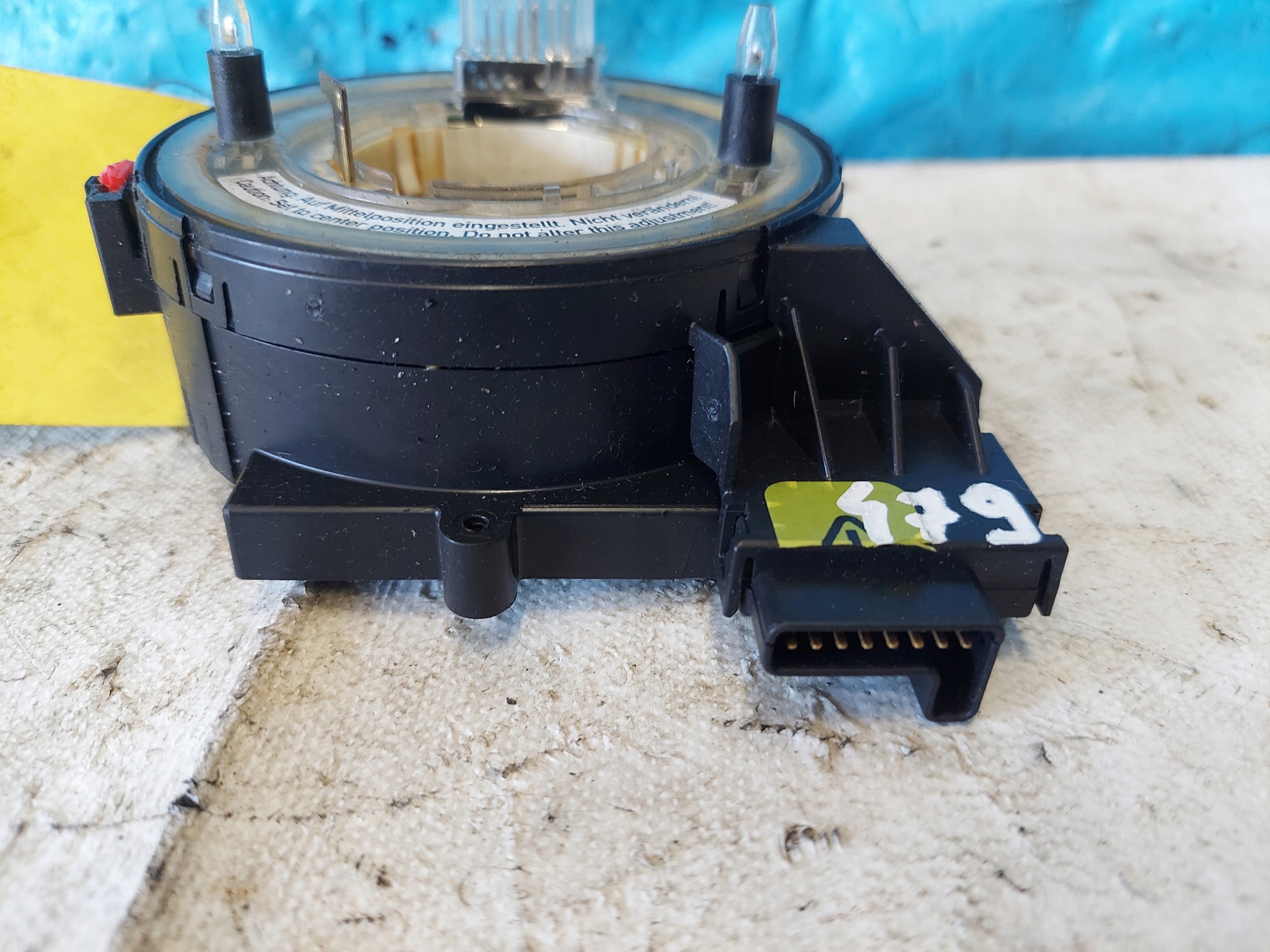 ring airbag VW TOURAN and 1k0959653C