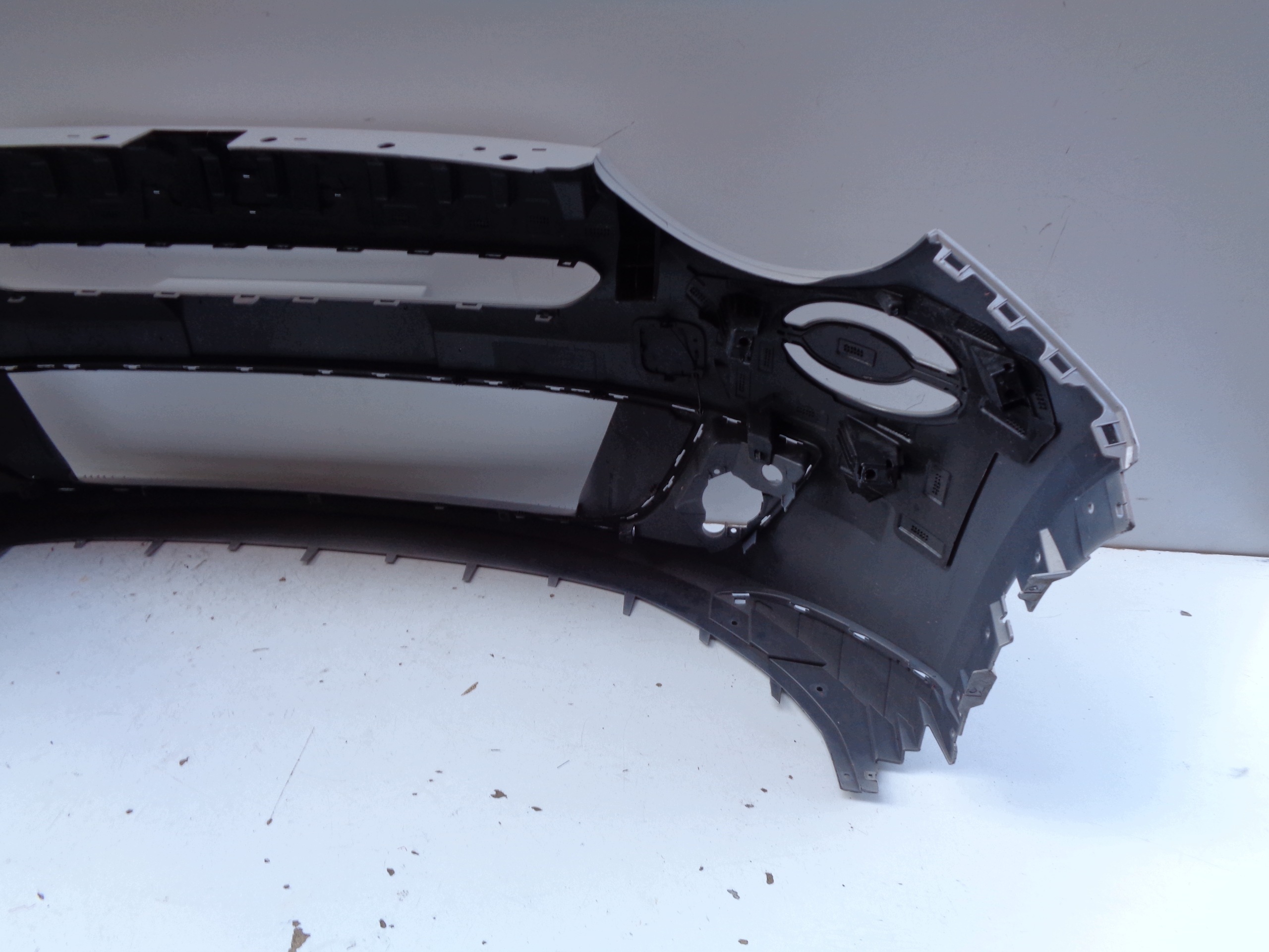 front bumper FIAT 600 23- NR 53195