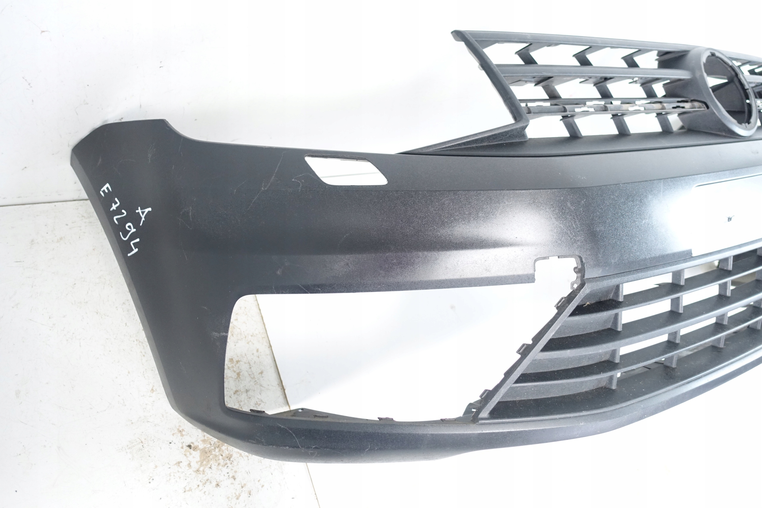 VW CADDY III LIFT nárazník předek přední 2015- 2K5807221J
