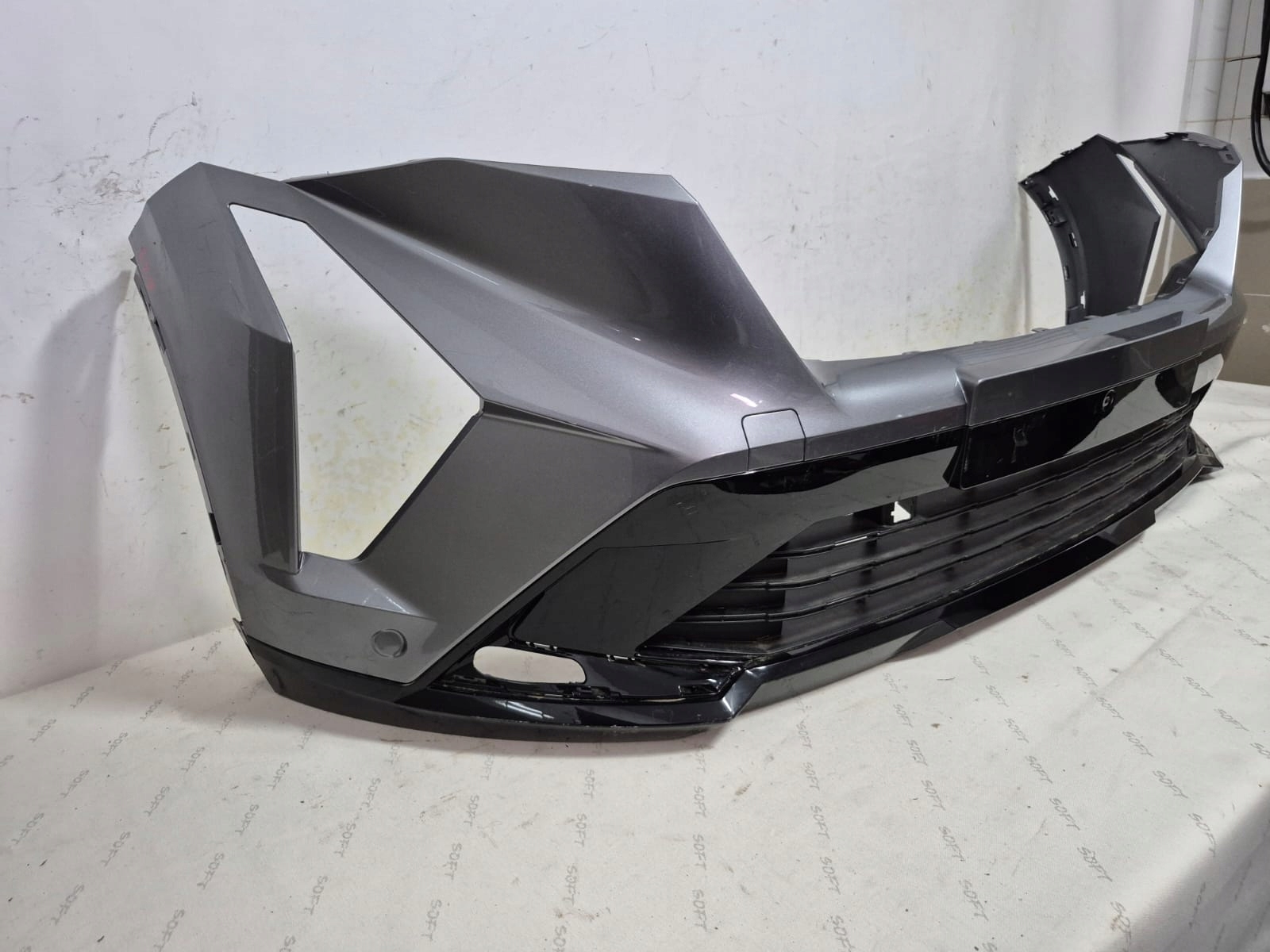 RENAULT RAFALE 24- bumper front front 620225639R
