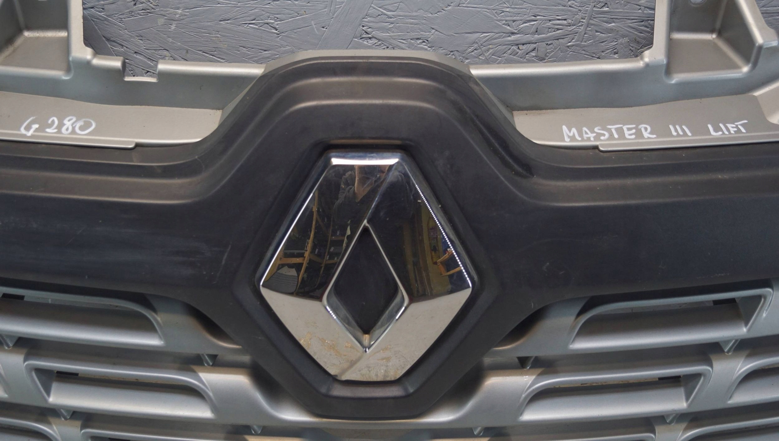 Renault Master II Kühlergrill FRONTGRILL Kühlergitter 623102803R - Thumbnail 4