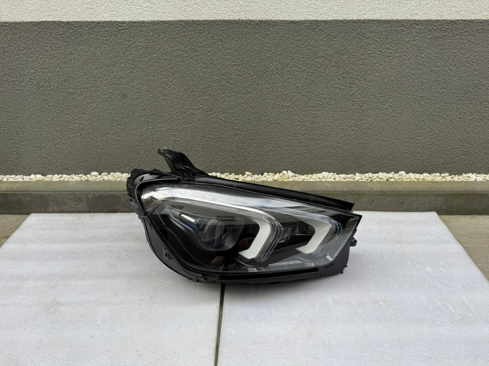 light right Mercedes GLE W167 Full Led Multibeam Led