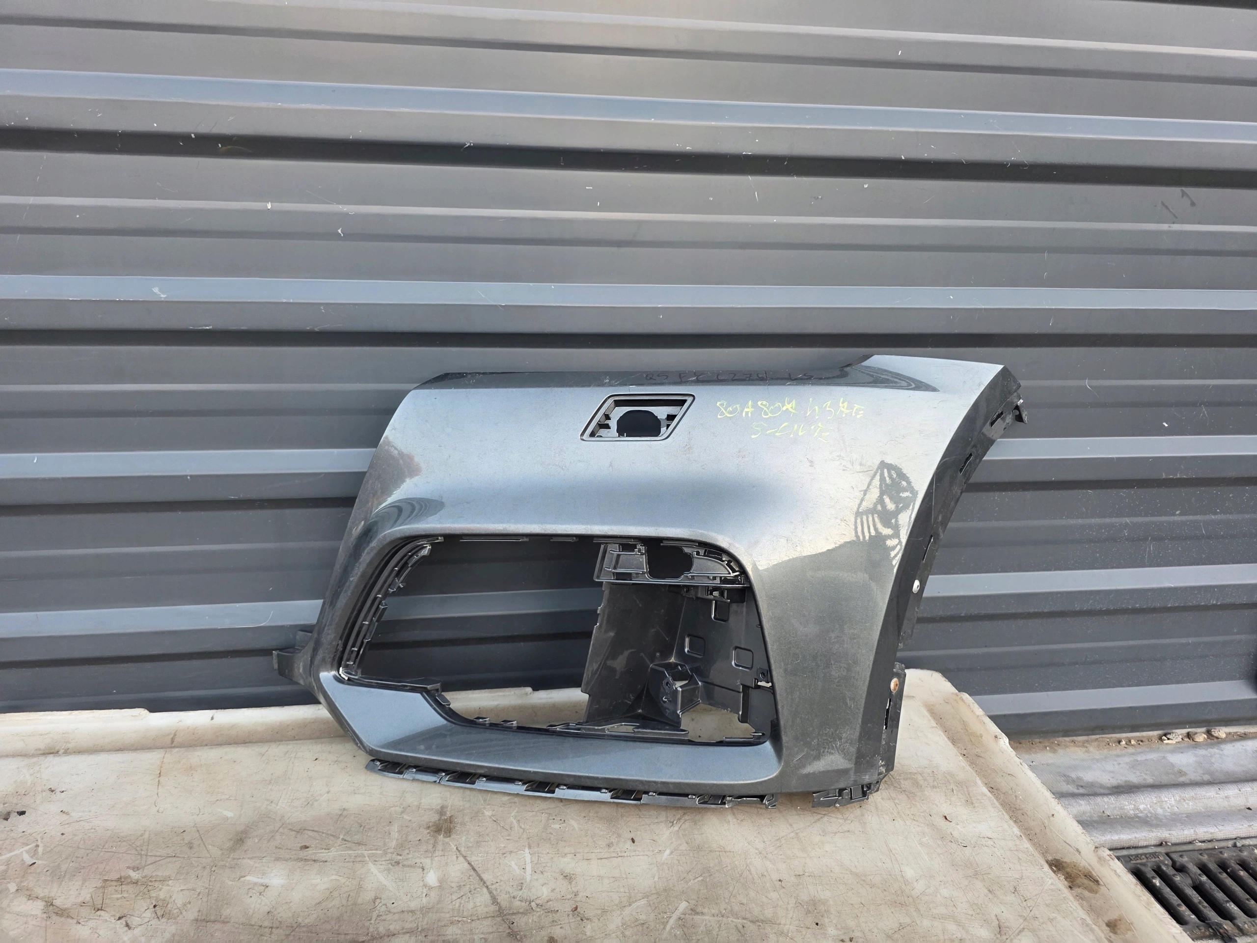 bumper front left side corner AUDI Q5 FY 80A S LINE 80A807437E LZ7S !