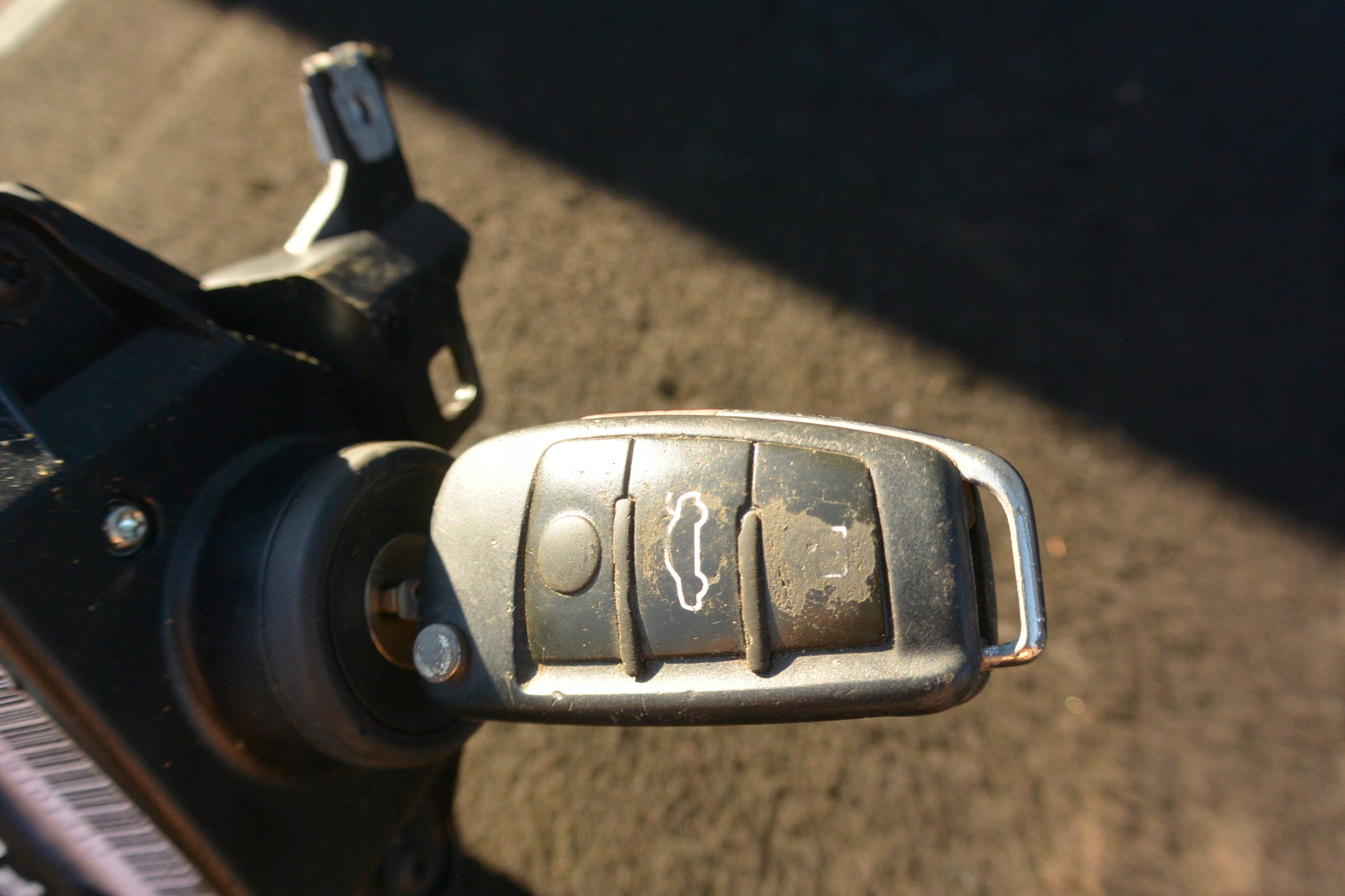 ignition key AUDI Q7 4L KOMPLET