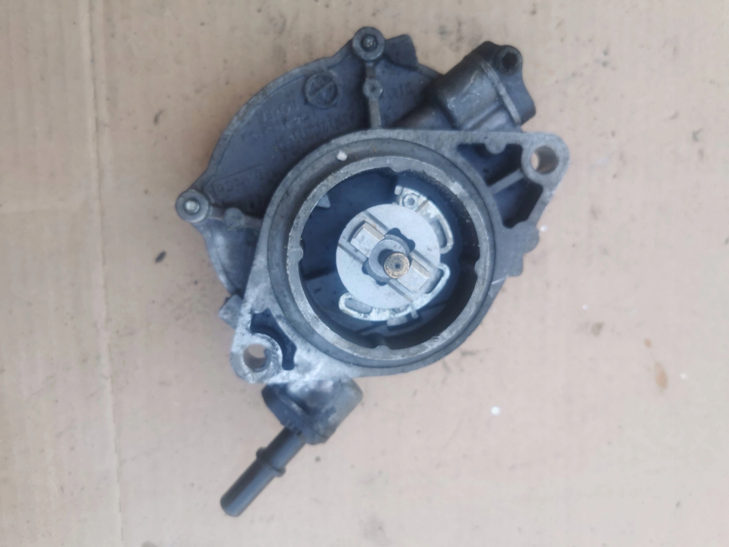 FORD RANGER V 15R 2.2 EU5 Pompa VACUM BK3Q2A451FA