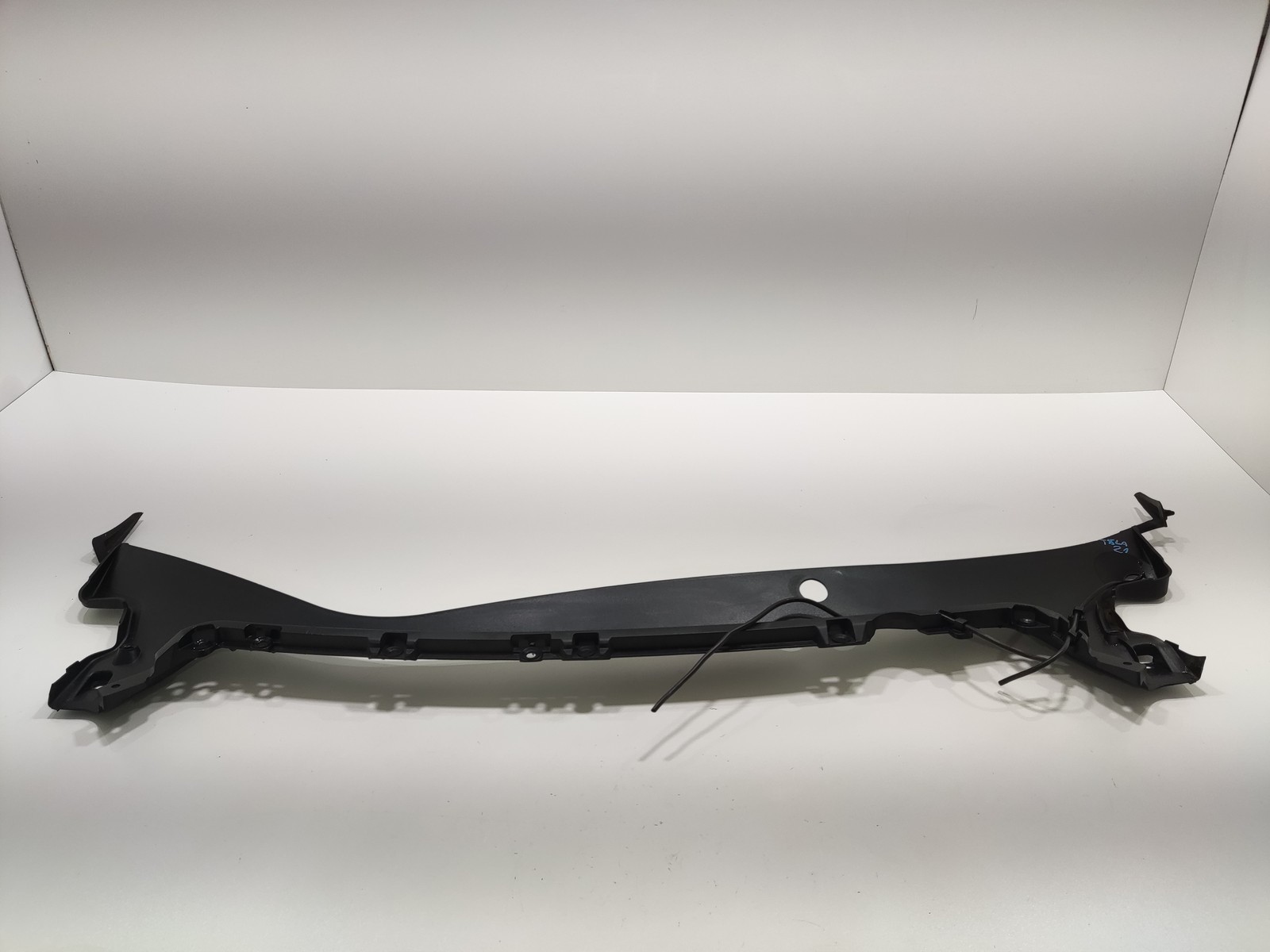 torpedo upper plastic TESLA MODEL 3 2017-2023 1654835-00-A EUROPA