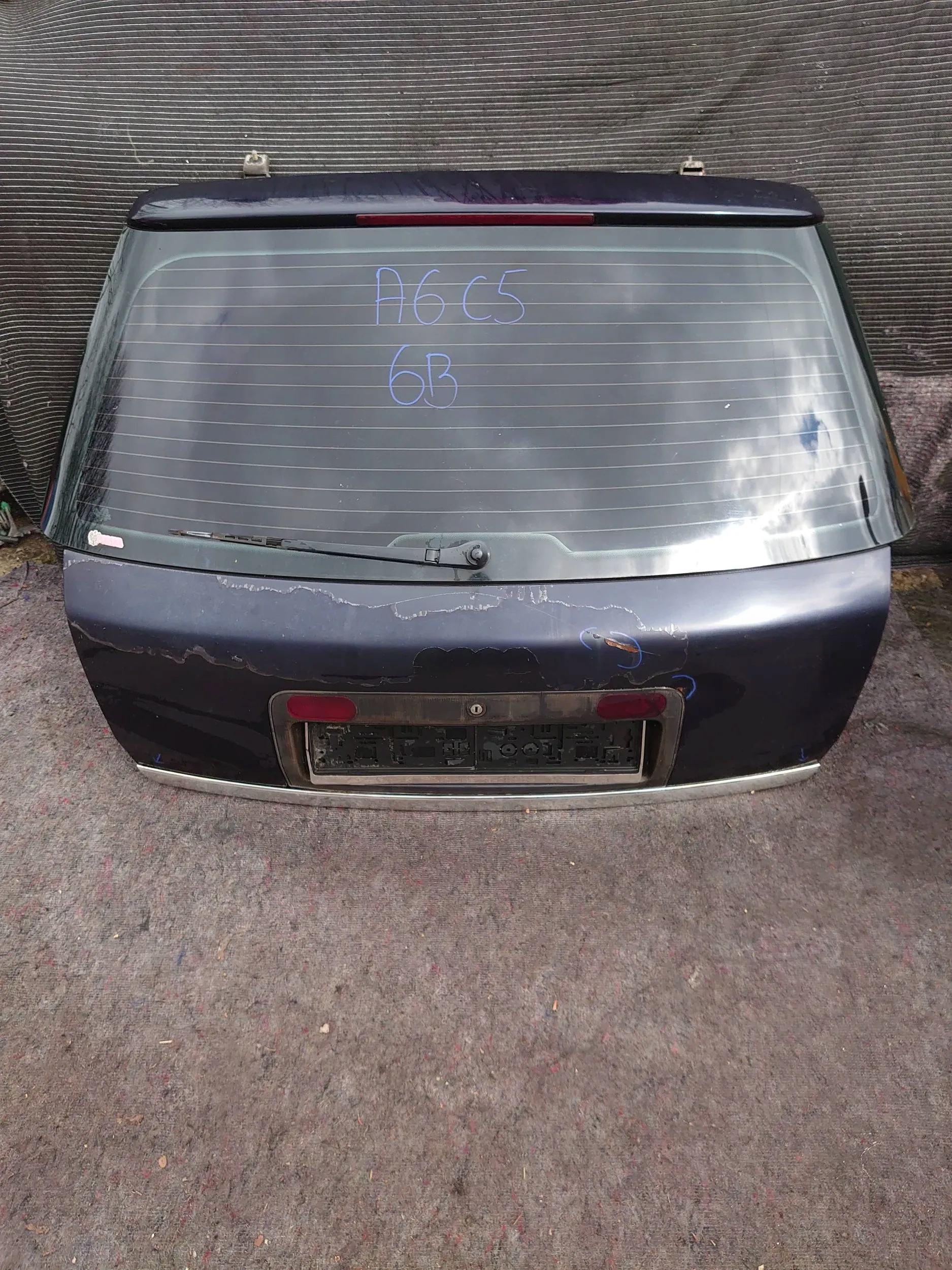 Audi A6 S6 C5b 1997 Крышка УНИВЕРСАЛ AVANT багажника