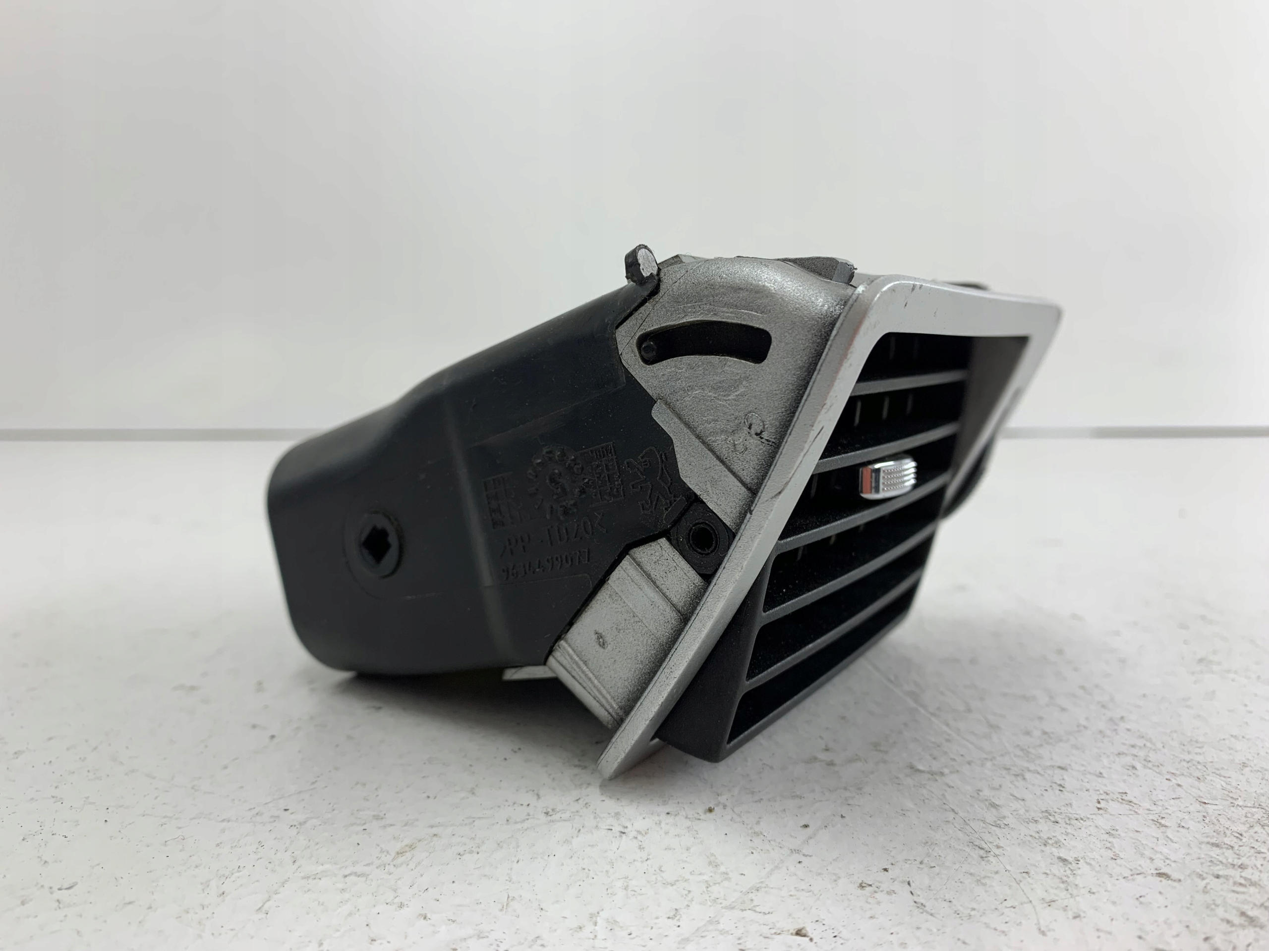 PEUGEOT 307 grid air conditioning devices left 9634499077