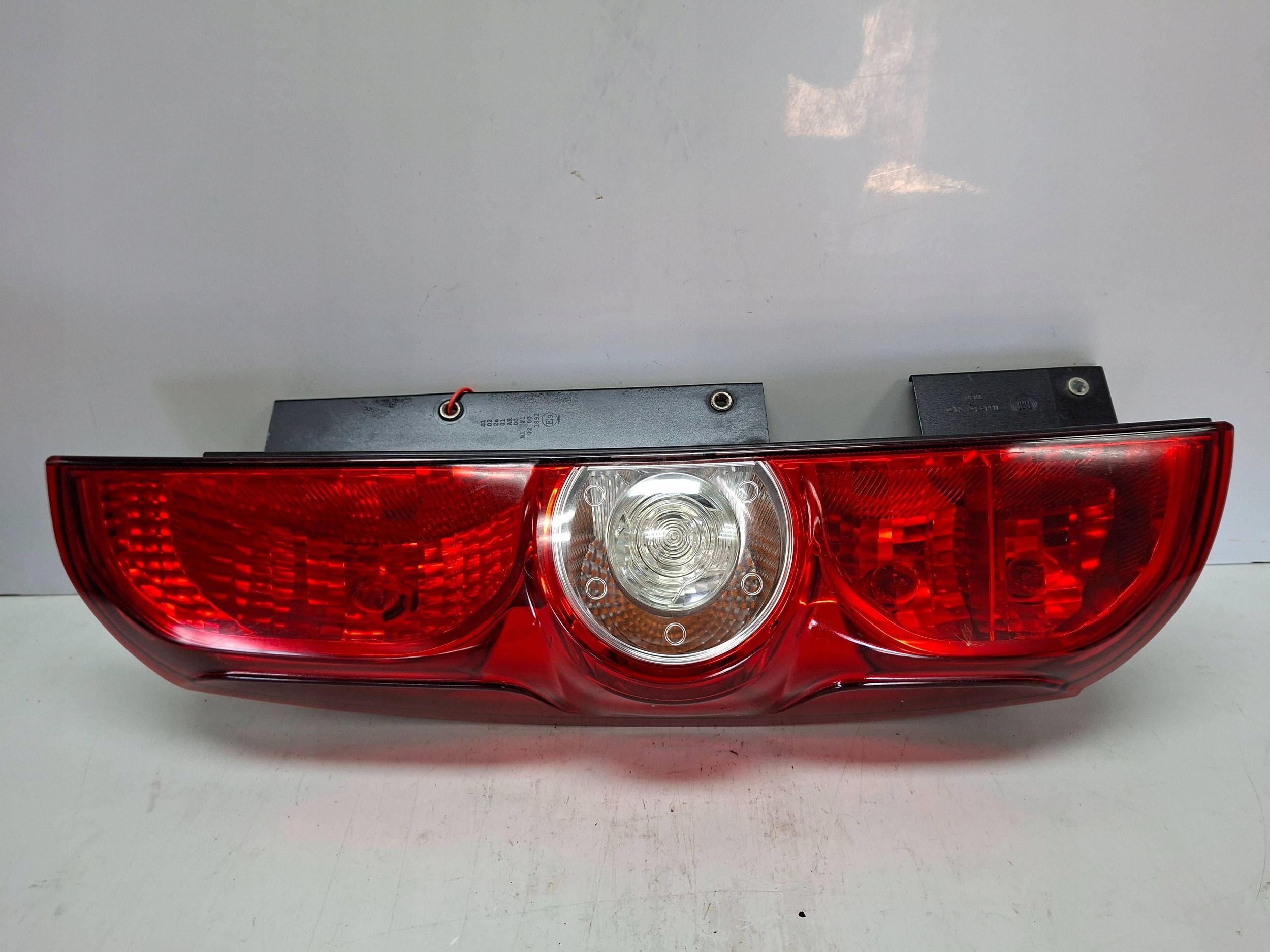 light rear left 518106740 FIAT DOBLO II COMBO D 2010