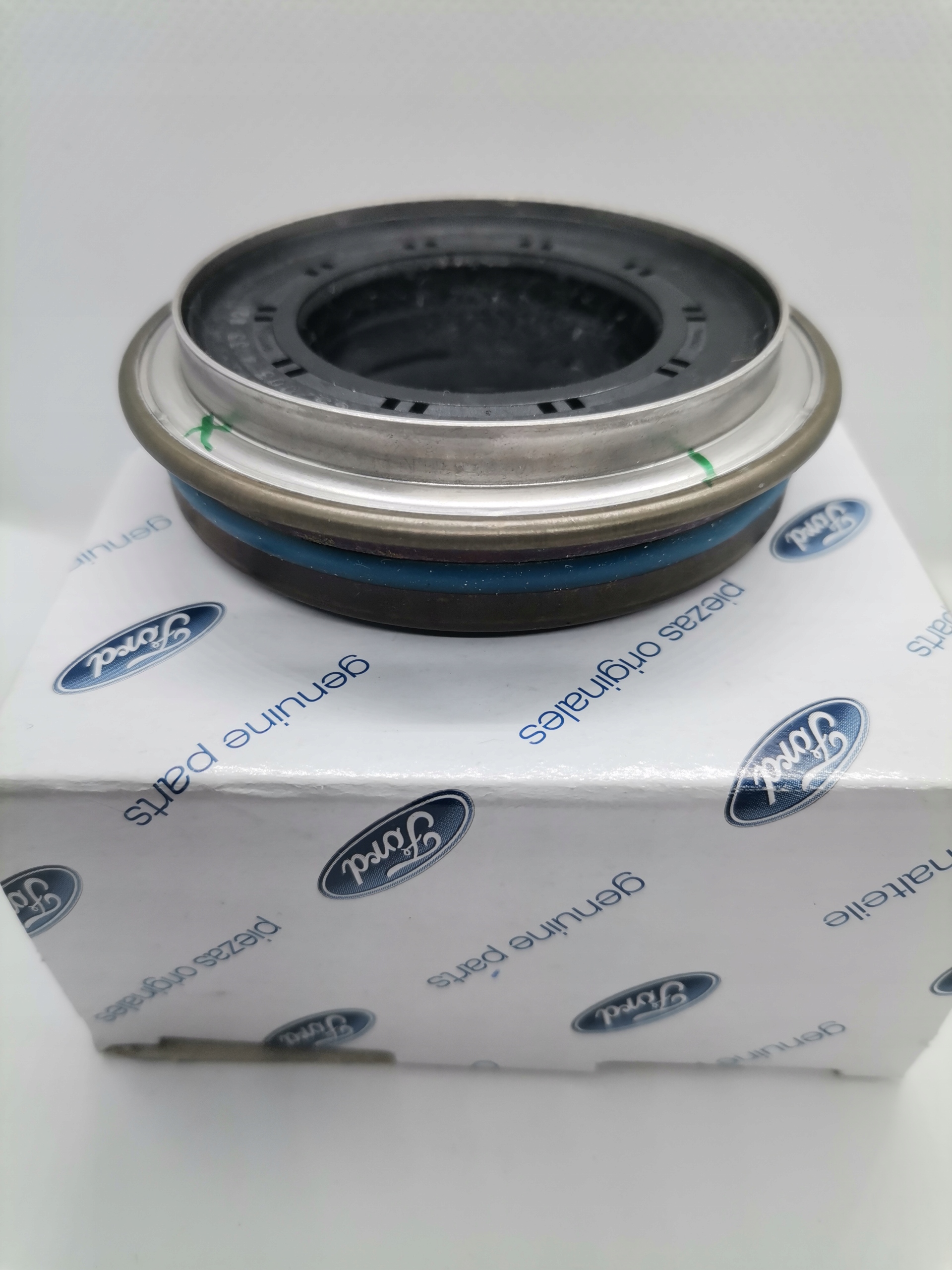 USZCZELNIACZ SIMERING POLOSI FORD JM5P 1177 AC 2WD Catalog number of the original JM5P1177AC C5200324033542