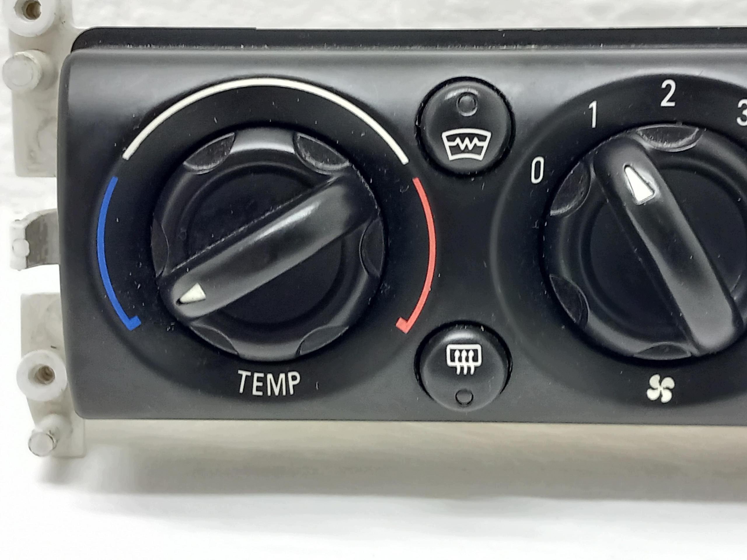 MINI COOPER ONE R50 R53 PANEL klími klimatizaci 64111502215 OEM
