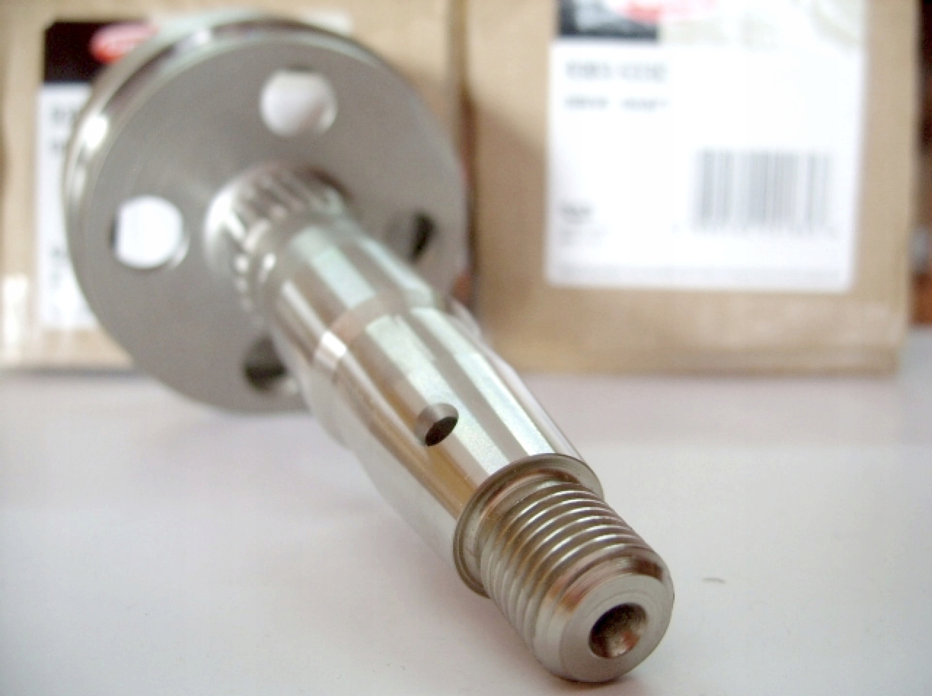 28399082, 9303-533C, WAŁEK GŁÓWNY POMPY DELPHI CR EAN (GTIN) 5050100322484