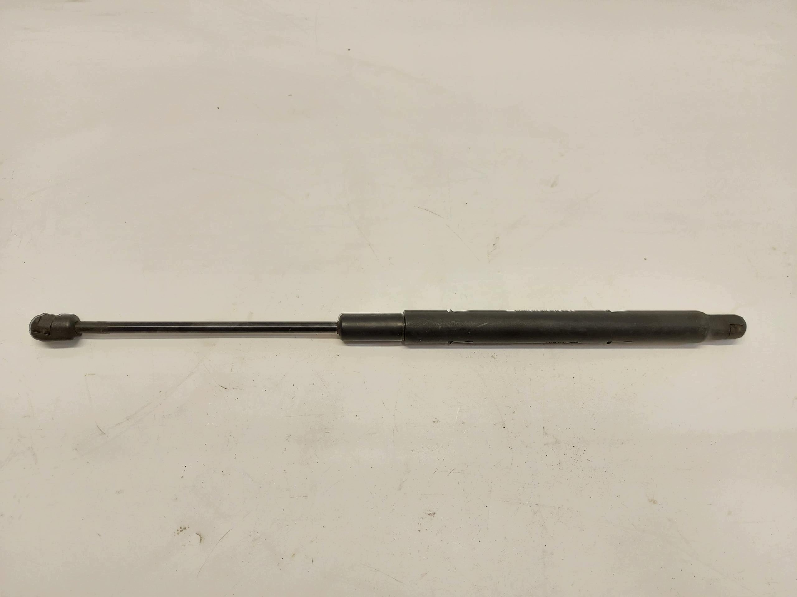 MERCEDES W213 E300de Kombi damper bonnets left right komplet