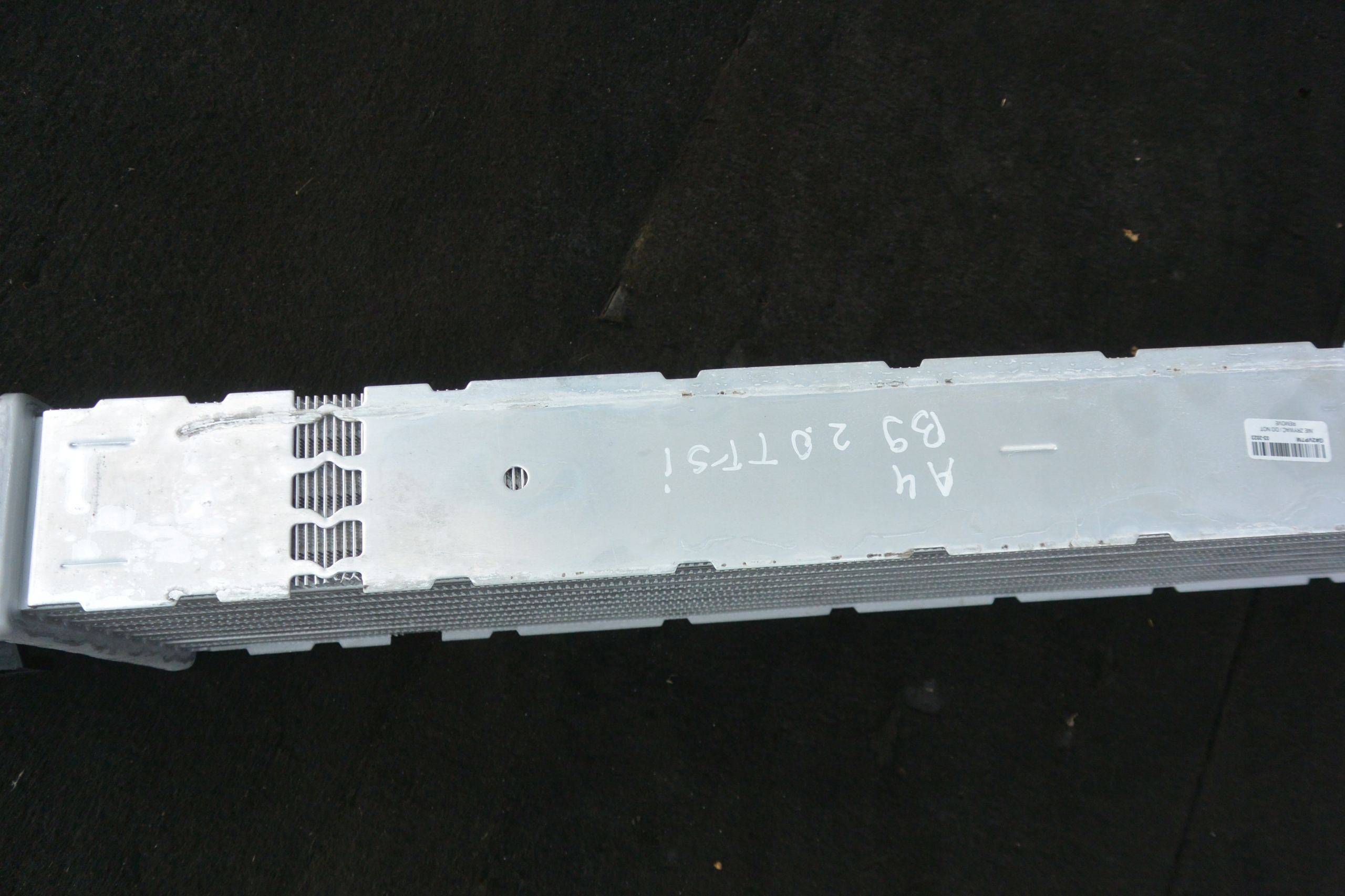 Kühler luft INTERCOOLER AUDI A4 A5 B9 A6 C8 USA 2.0 TFSI Benzin