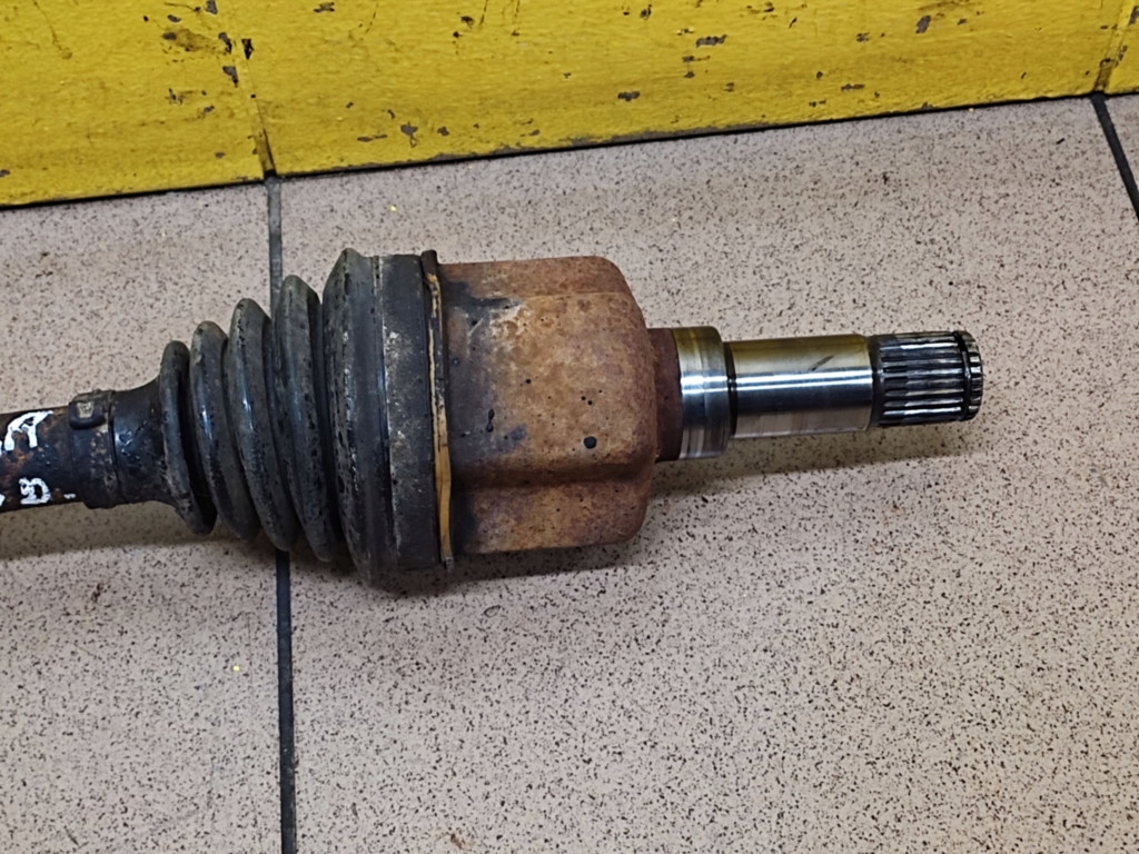 FORD TRANSIT MK5 2.0 D semi-axis left