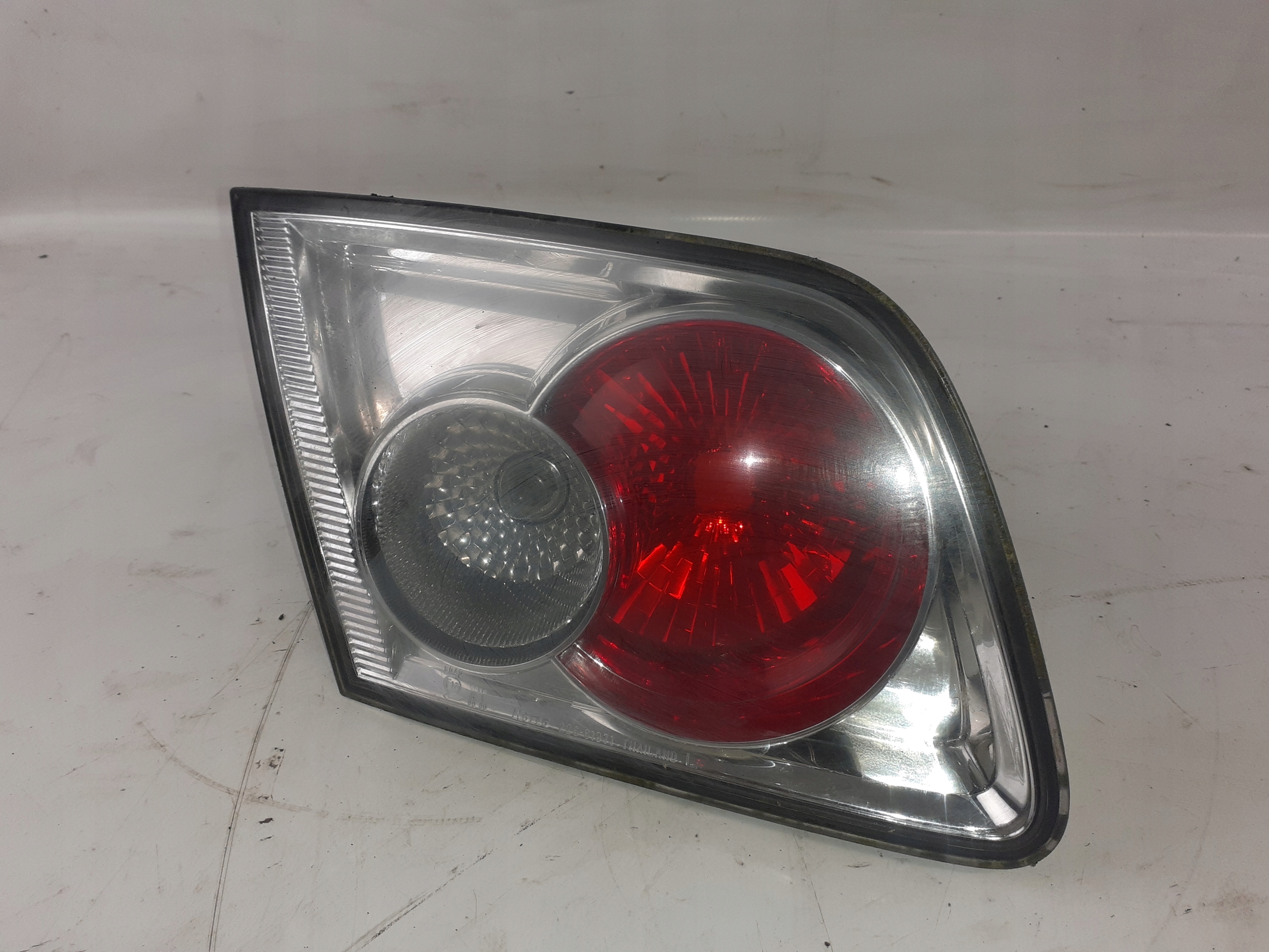 Mazda 6 light bonnet boot left