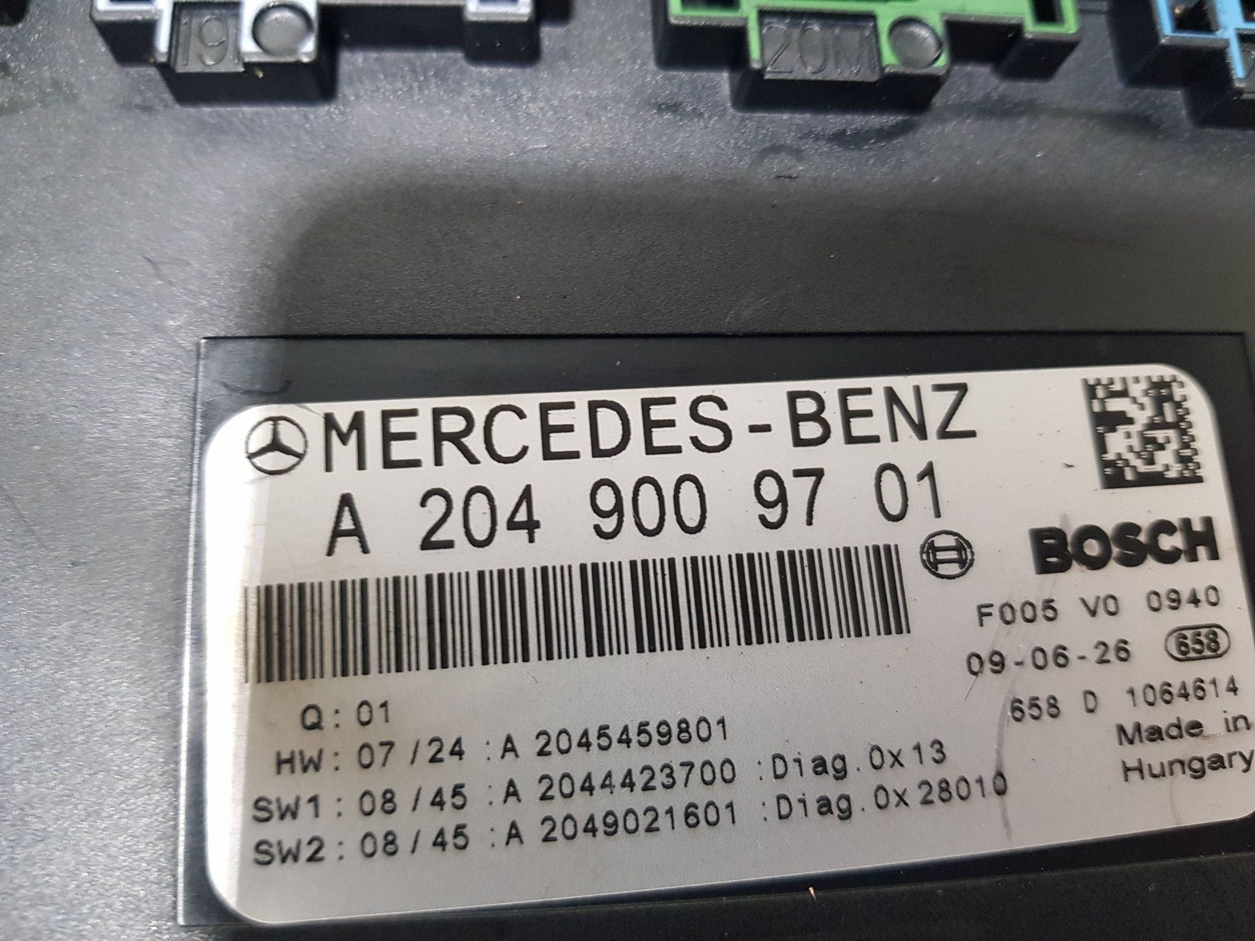 MERCEDES W204 Module fusibles Unité commande confort SAM A2049009701
