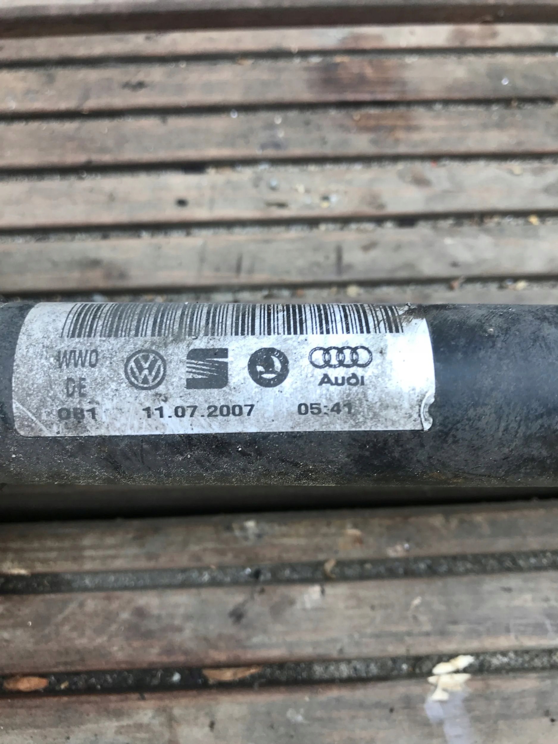 semi-axis left short. VW SKODA AUDI 1K0407271AT