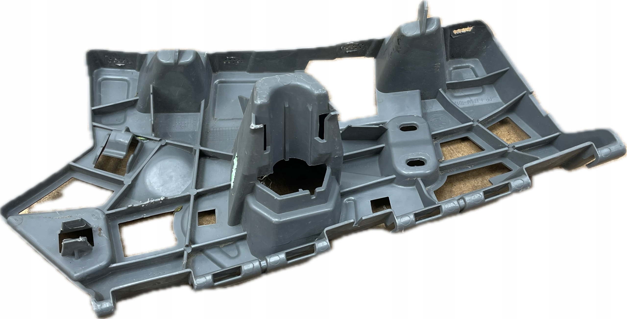 SKODA SCALA 2019 - support holder of the washer left front 657807055