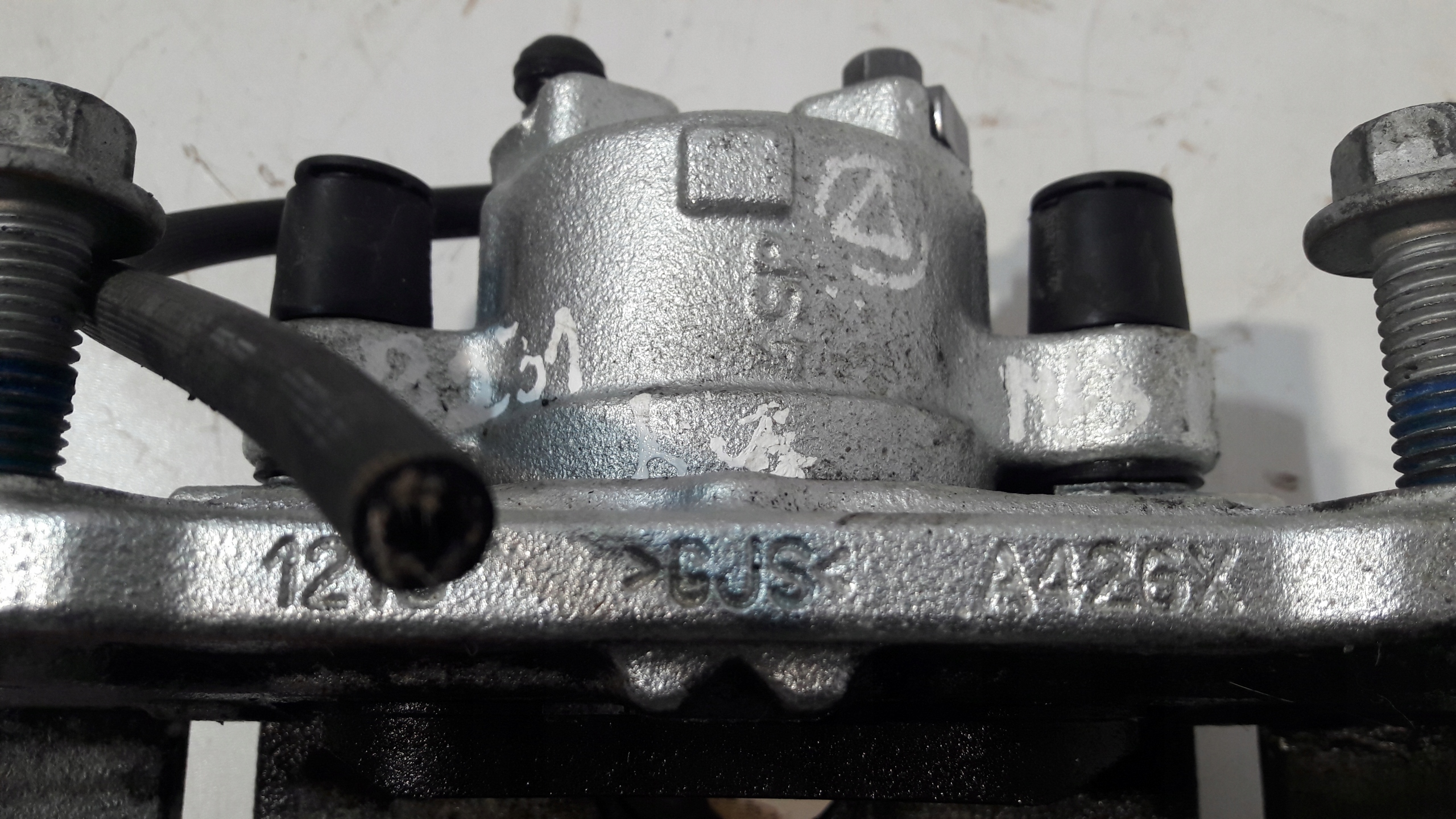 FORD KUGA MK3 2022 caliper brake left front 2B294-B 2B302B