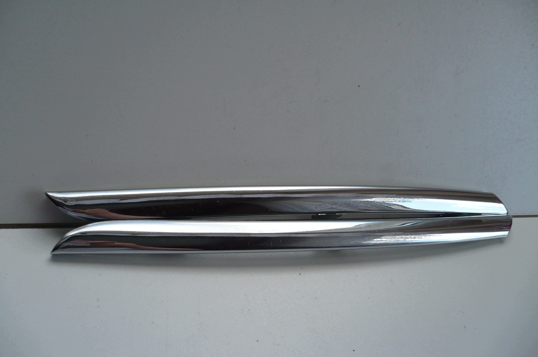 RENAULT CLIO IV 4 2012- moulding CHROM grille GRILLA right + left original