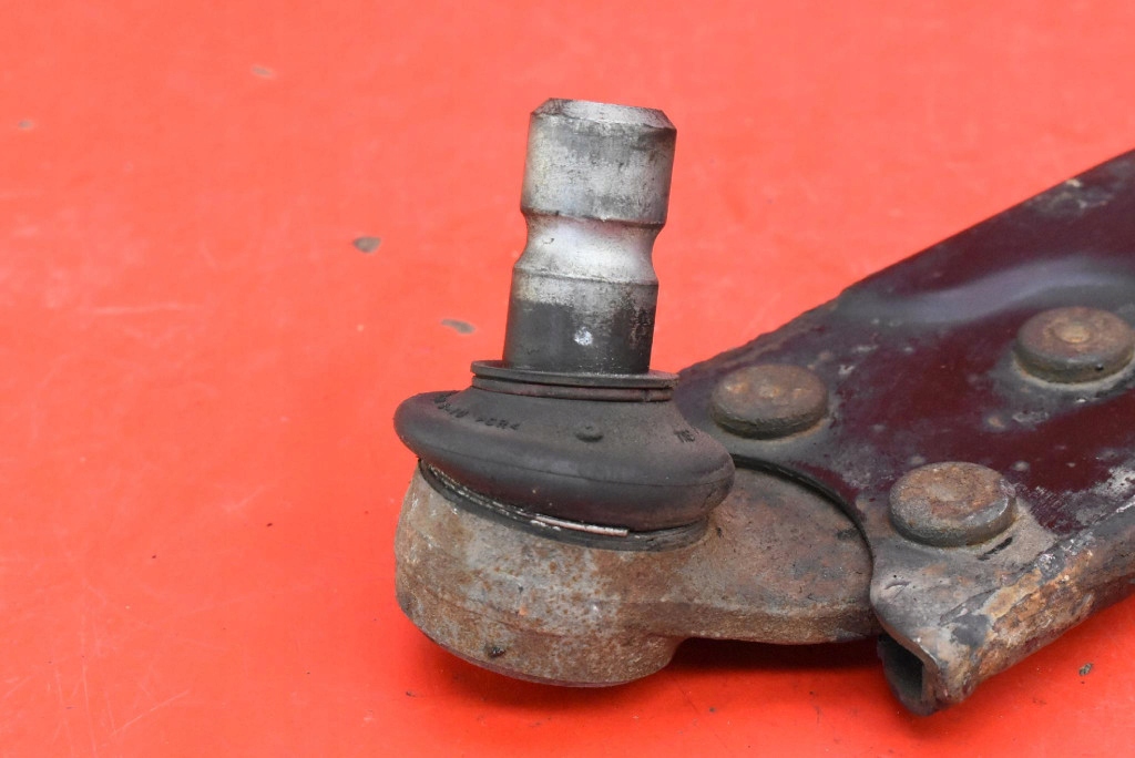 arm left front VOLVO S40 2 II 2.0 D3 150 KM 16-20