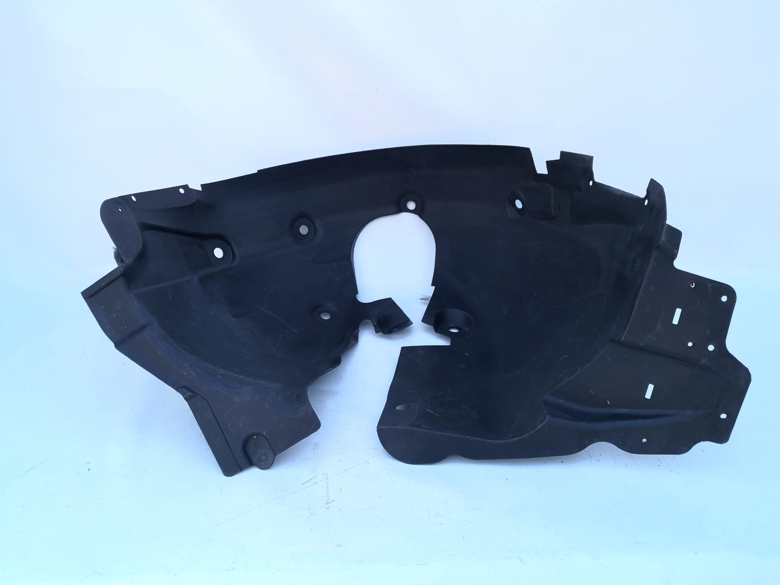 RENAULT CLIO V NADKOLE PRAWE PRZÓD 638404467R