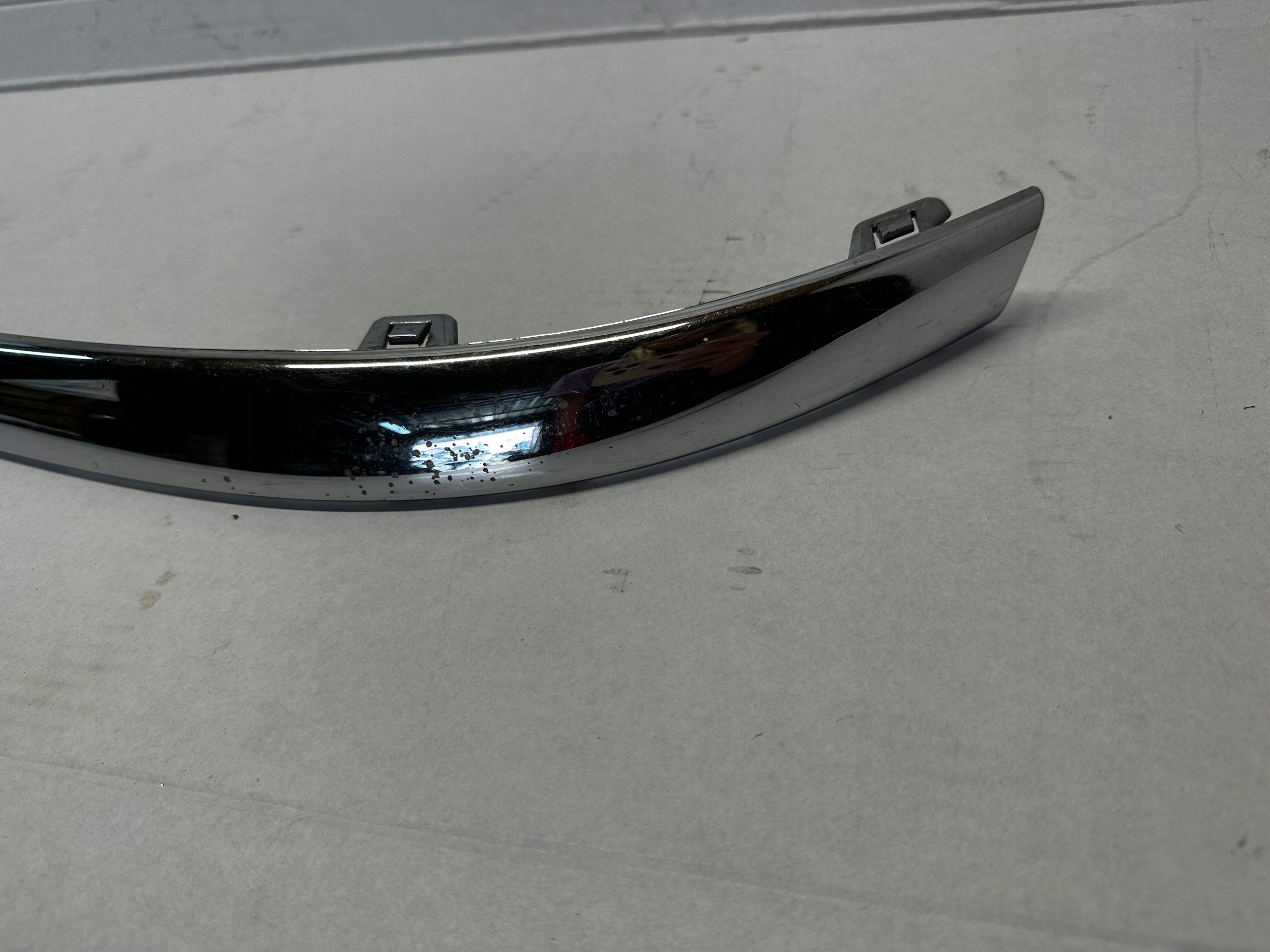 CHROM ZDERZAKA PRZÓD LEWY JAGUAR S-TYPE Producent części Jaguar OE