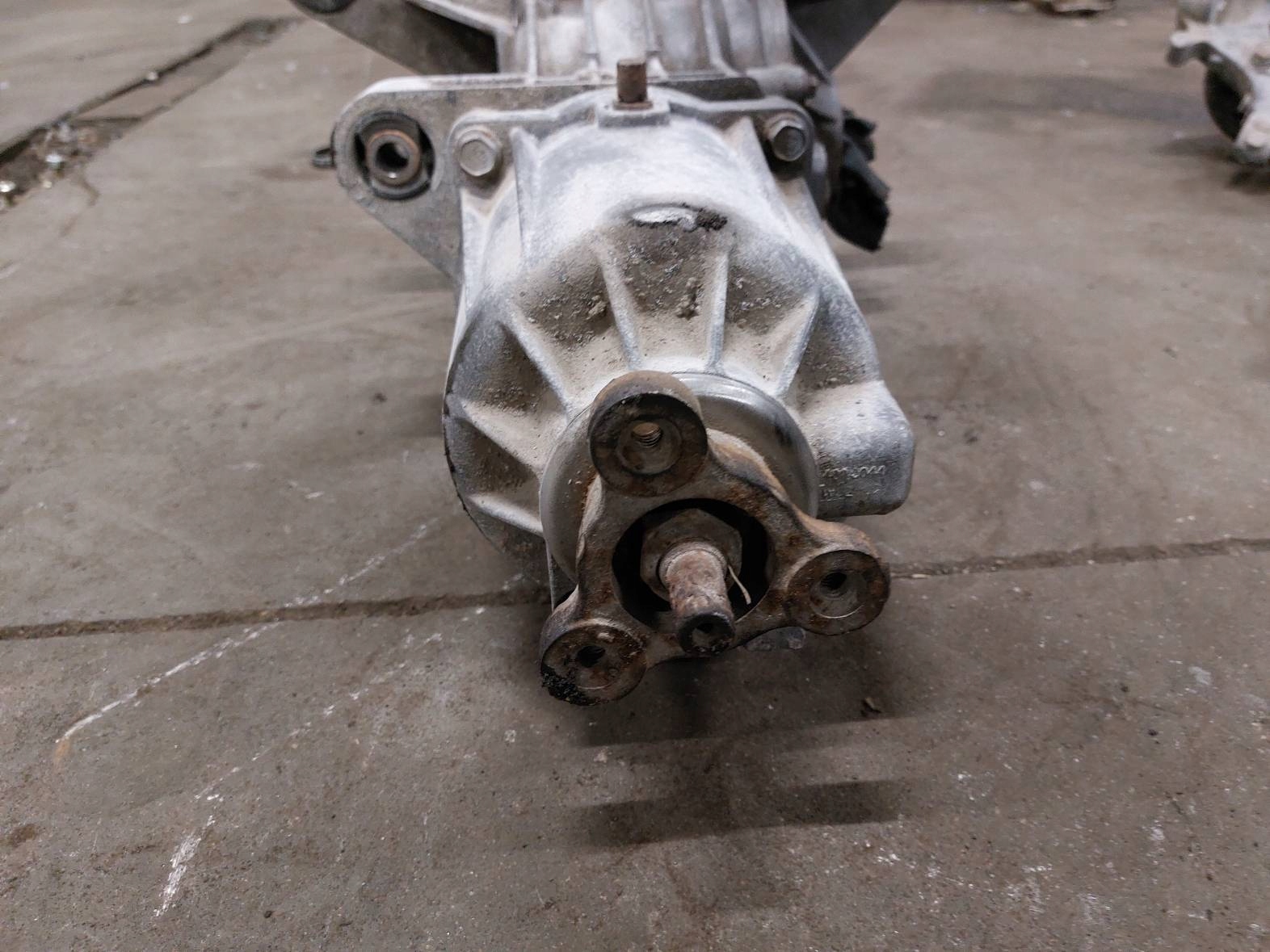 differential diff CHRYSLER PACIFICA and 3.5 V6 05110008AC