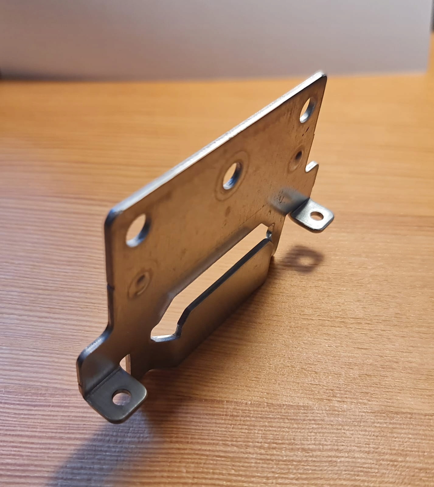 IKEA uchwyt, mocowanie do belki SKORVA Marka Ikea