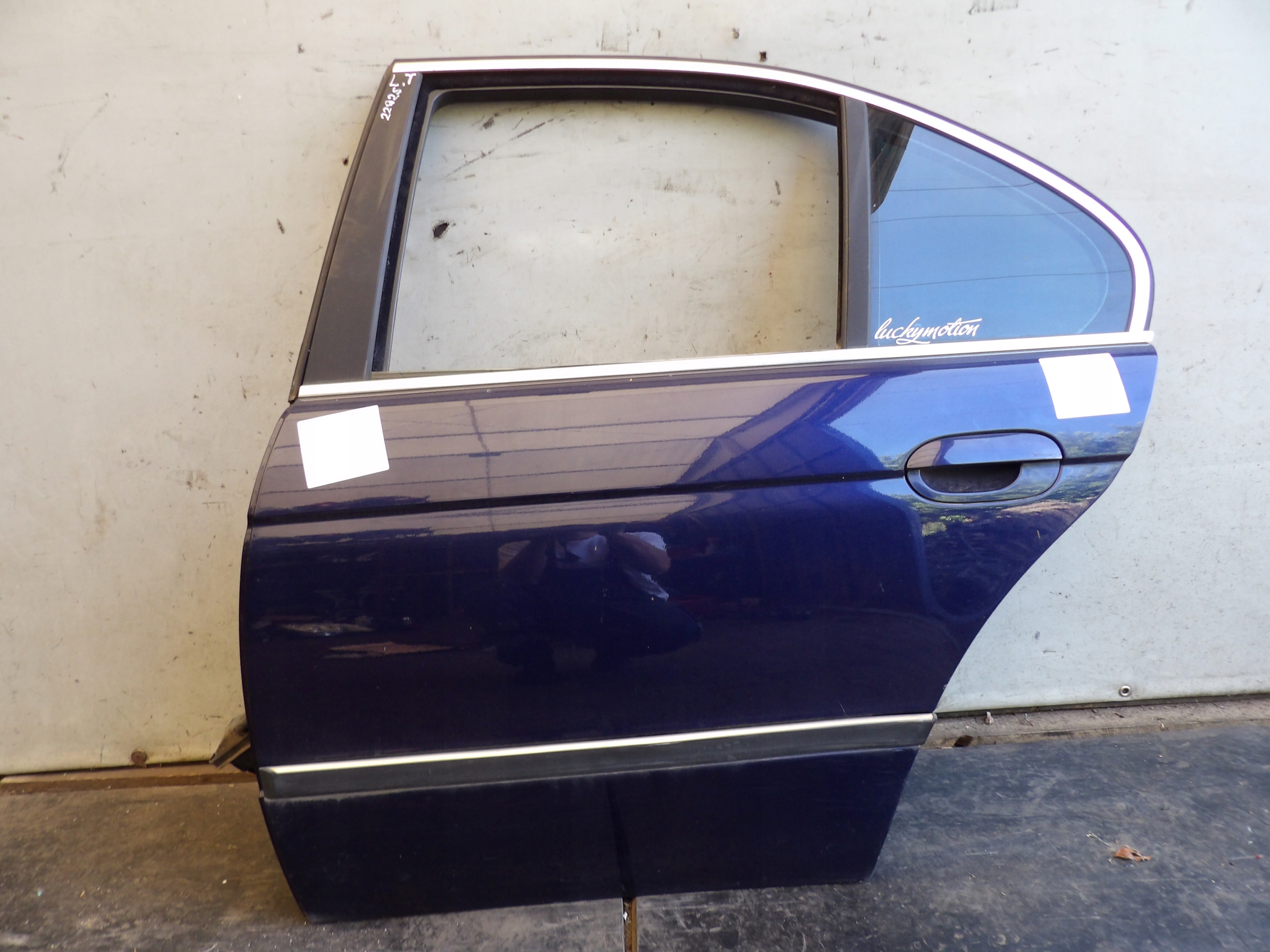 BMW E39 Tür hinten links Sedan