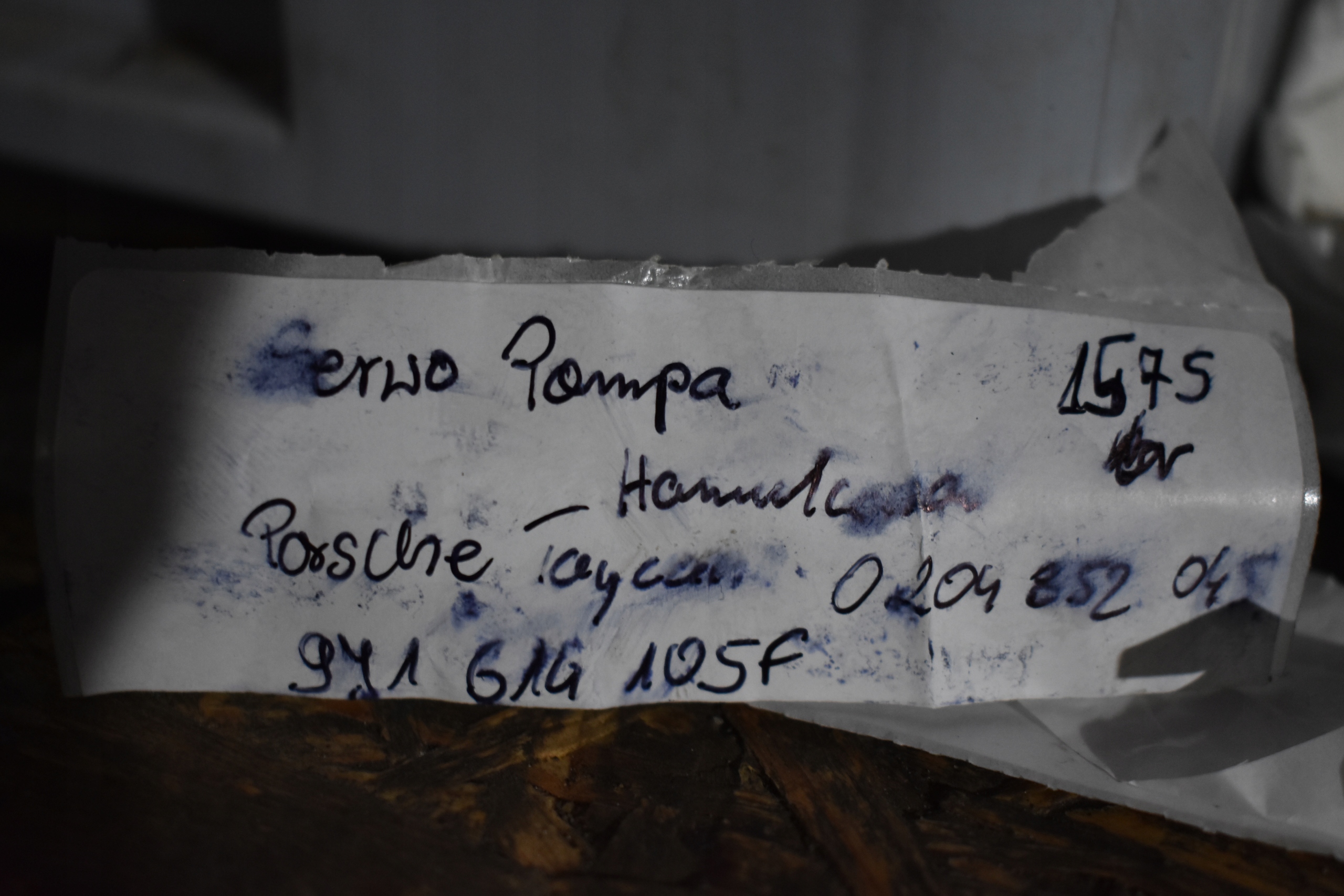 IDEALNE servo Servofreno PORSCHE TAYCAN 1 9