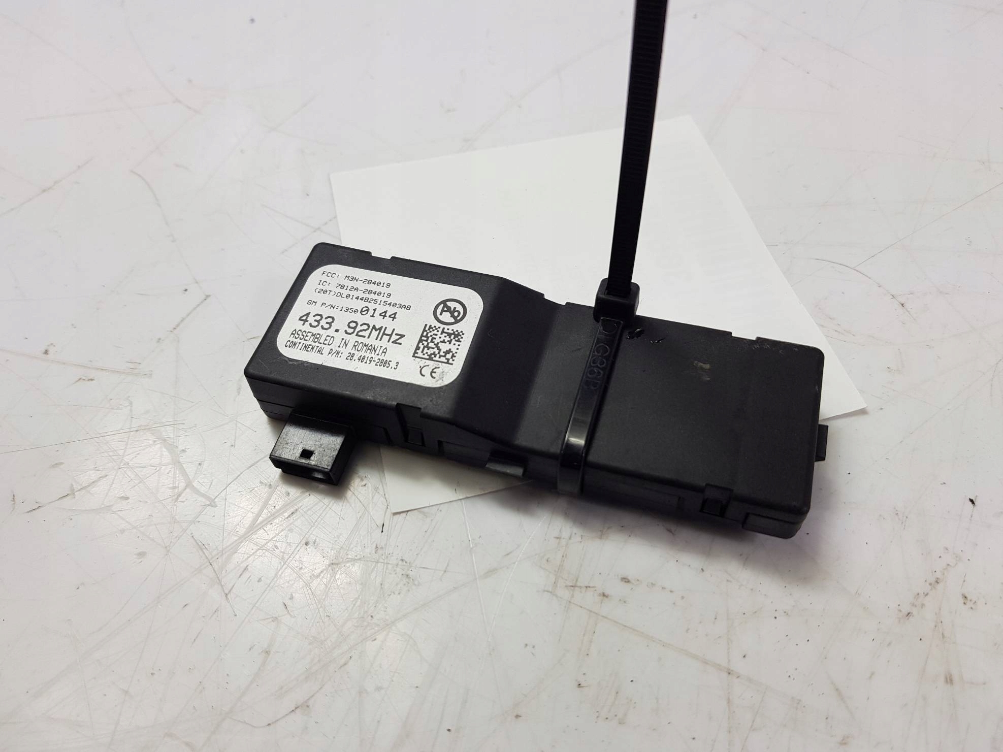 amplifier ANTENY 13500144 OPEL ASTRA J