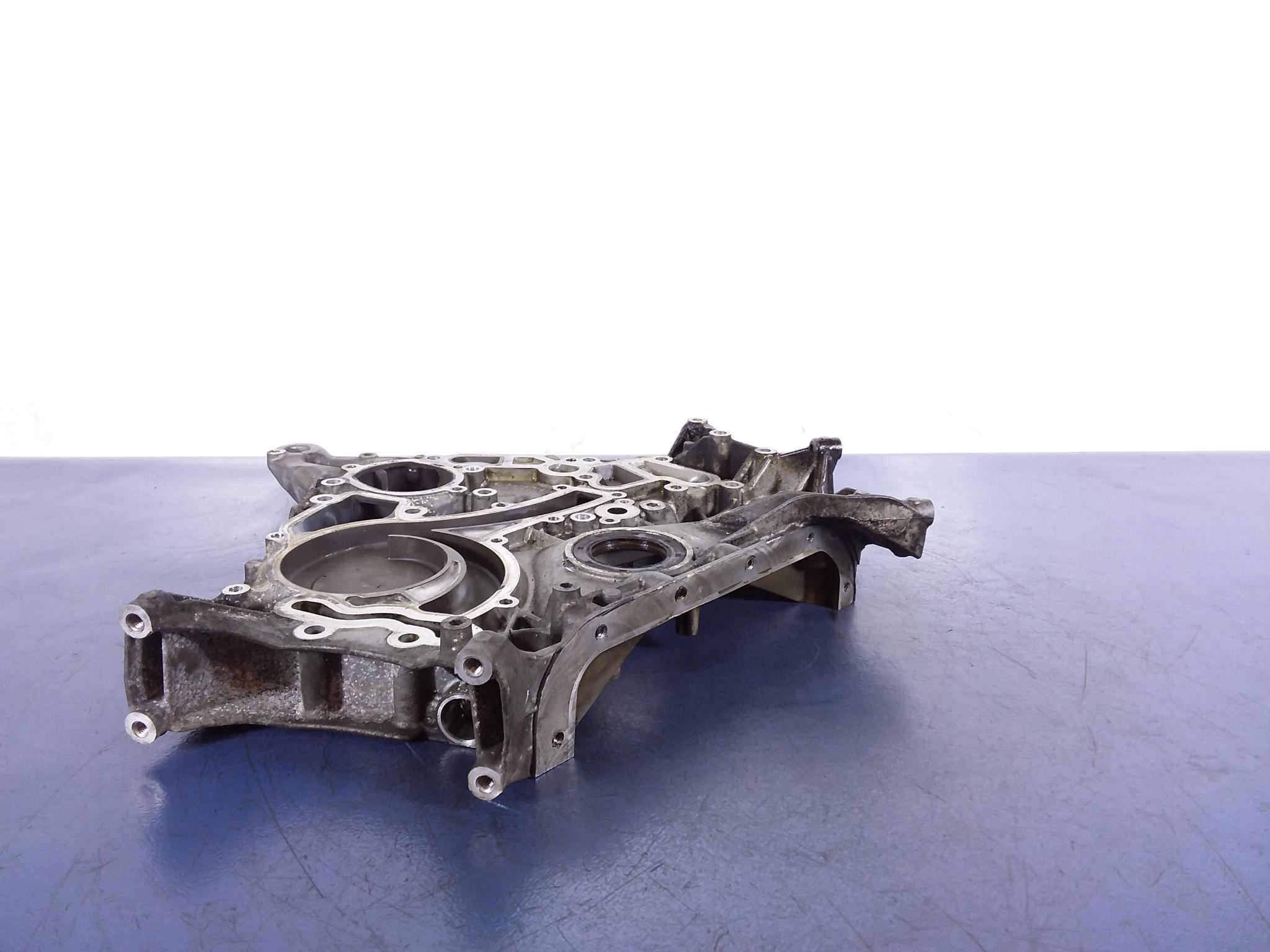 MERCEDES E W211 3.5 B корпус ГРМ 272.972