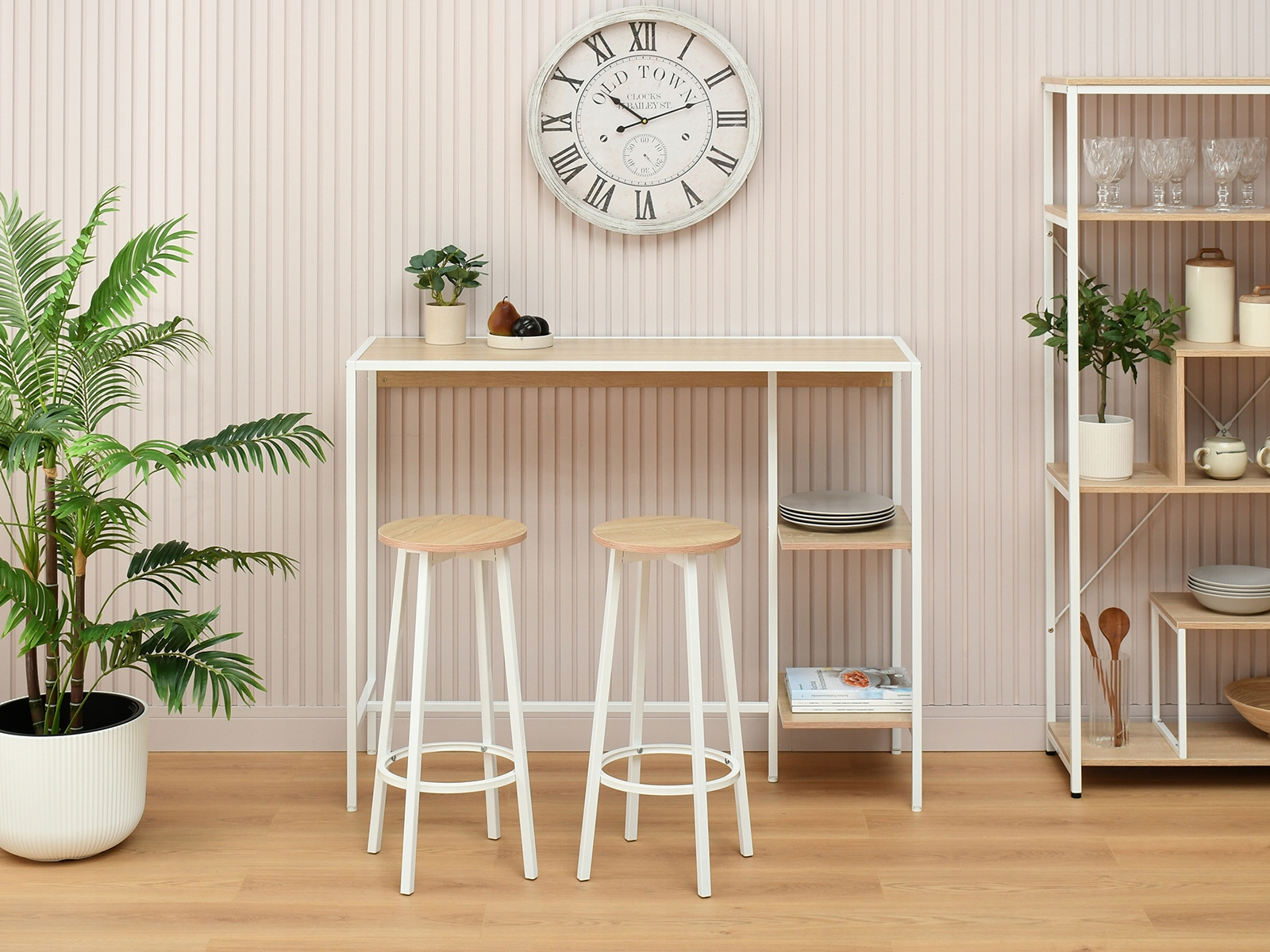 PRAKTYCZNY STÓŁ BAROWY Z PÓŁKAMI I HOKERAMI EVERT DĄB SONOMA PODSTAWA BIAŁY Marka Mebel-Partner