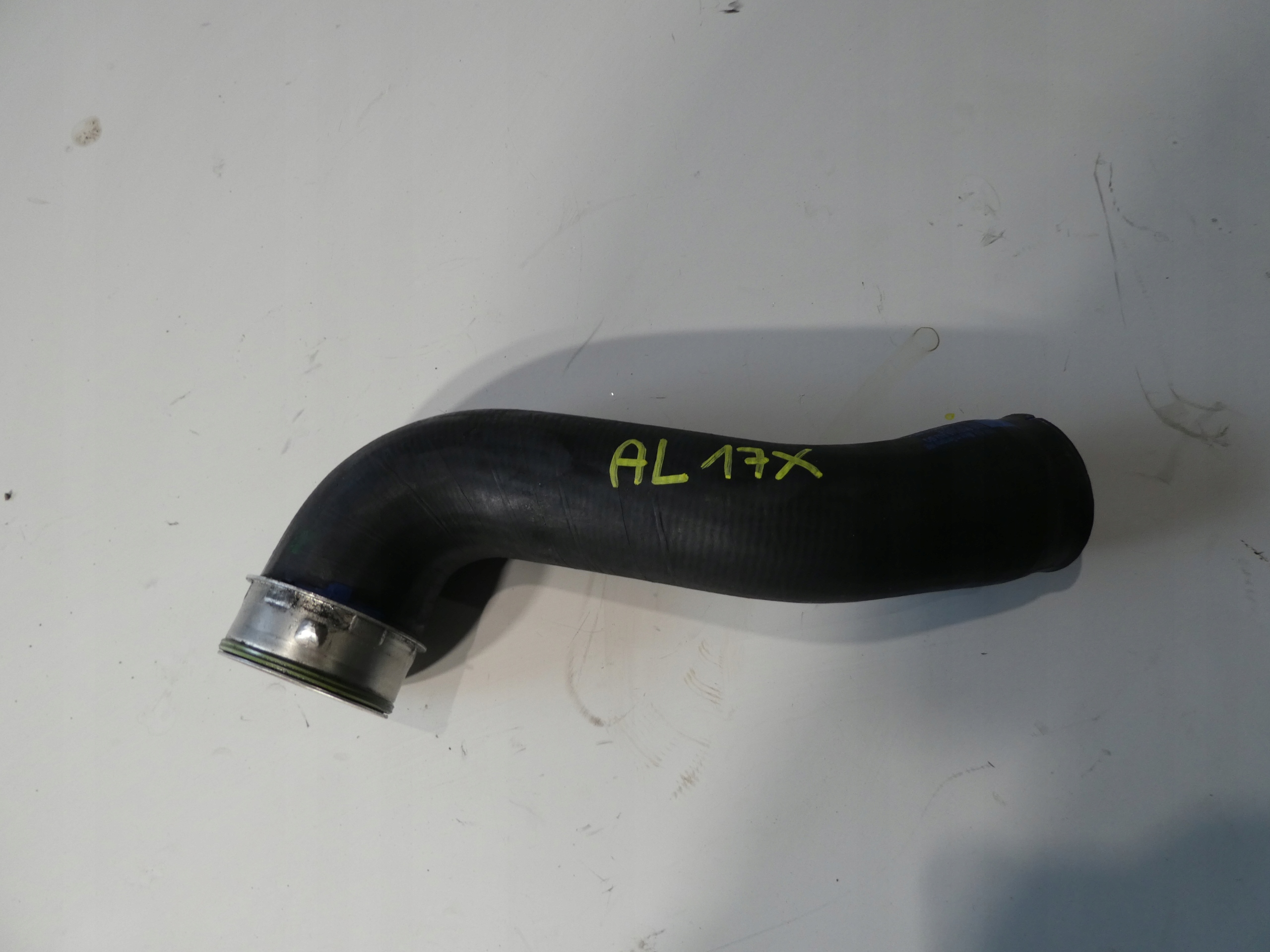 trouba intercoolera VW TIGUAN 5N0145832E